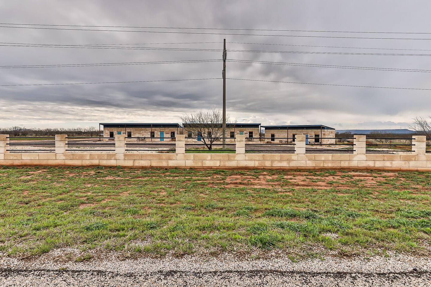 2456 FM 3519 — photo