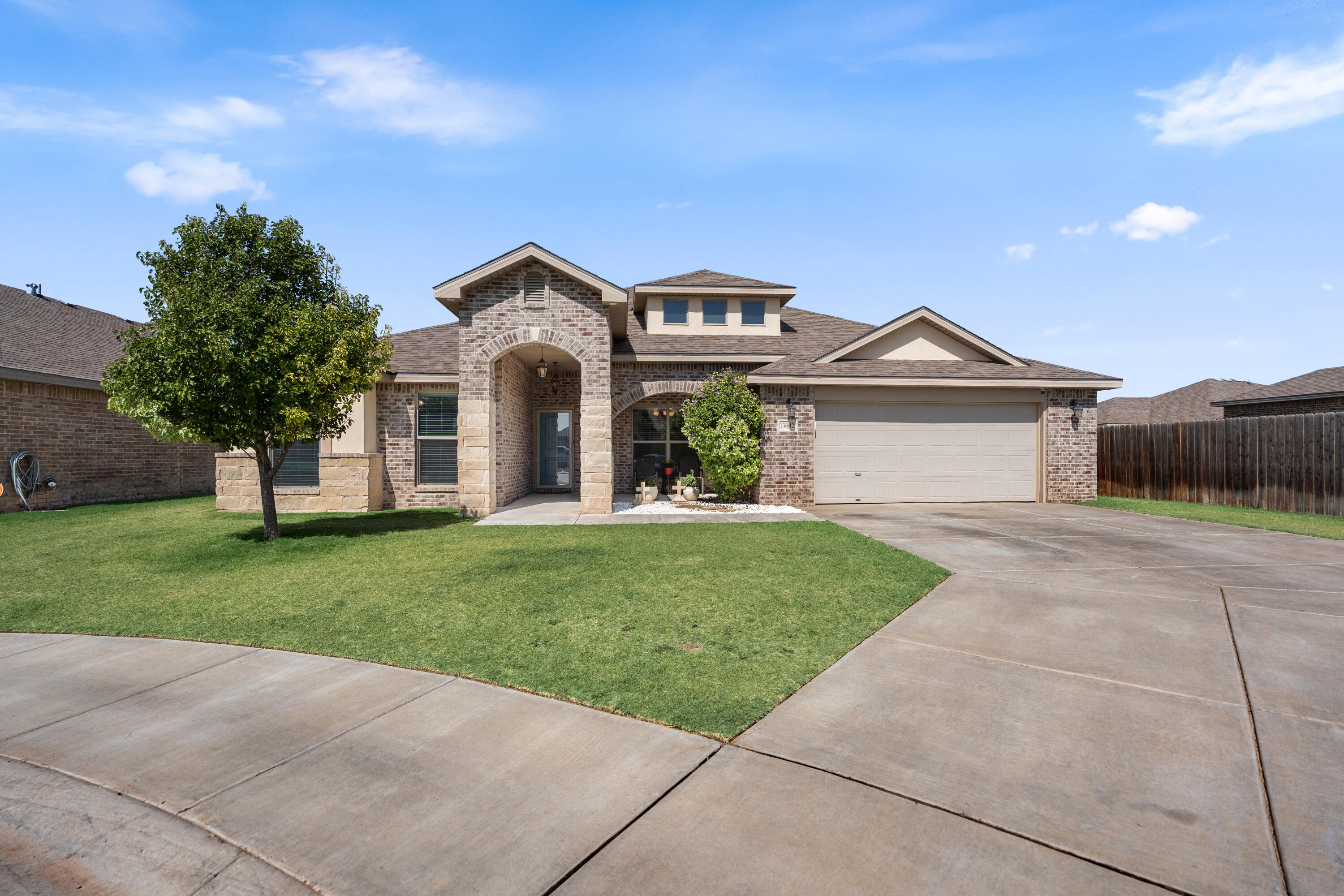 13602 Uvalde Avenue — photo