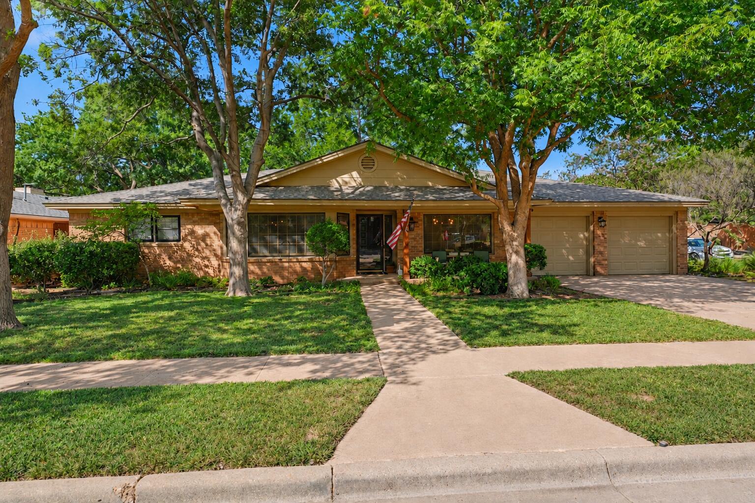 3602 77th Drive — photo