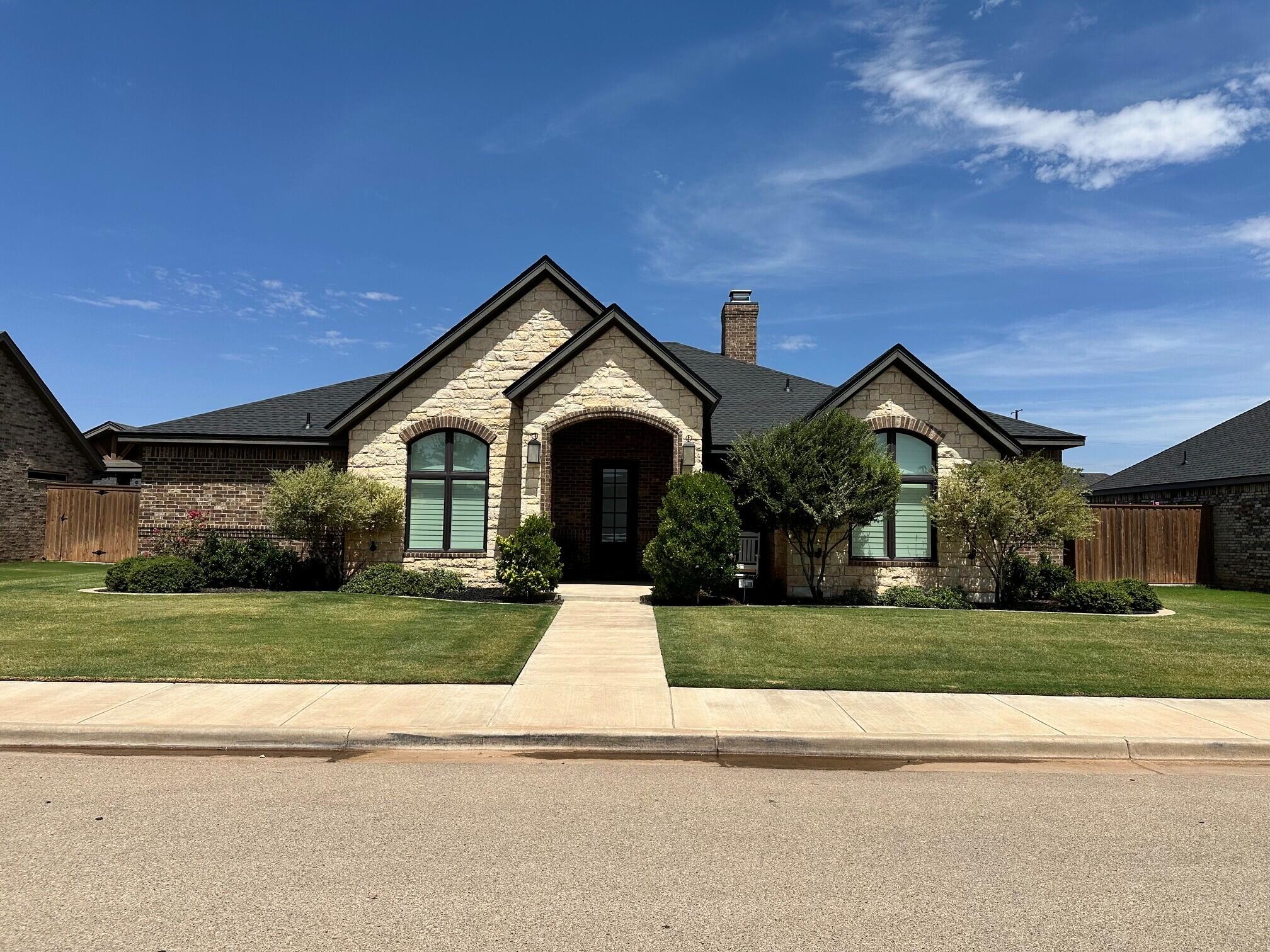 4904 109th Place — photo