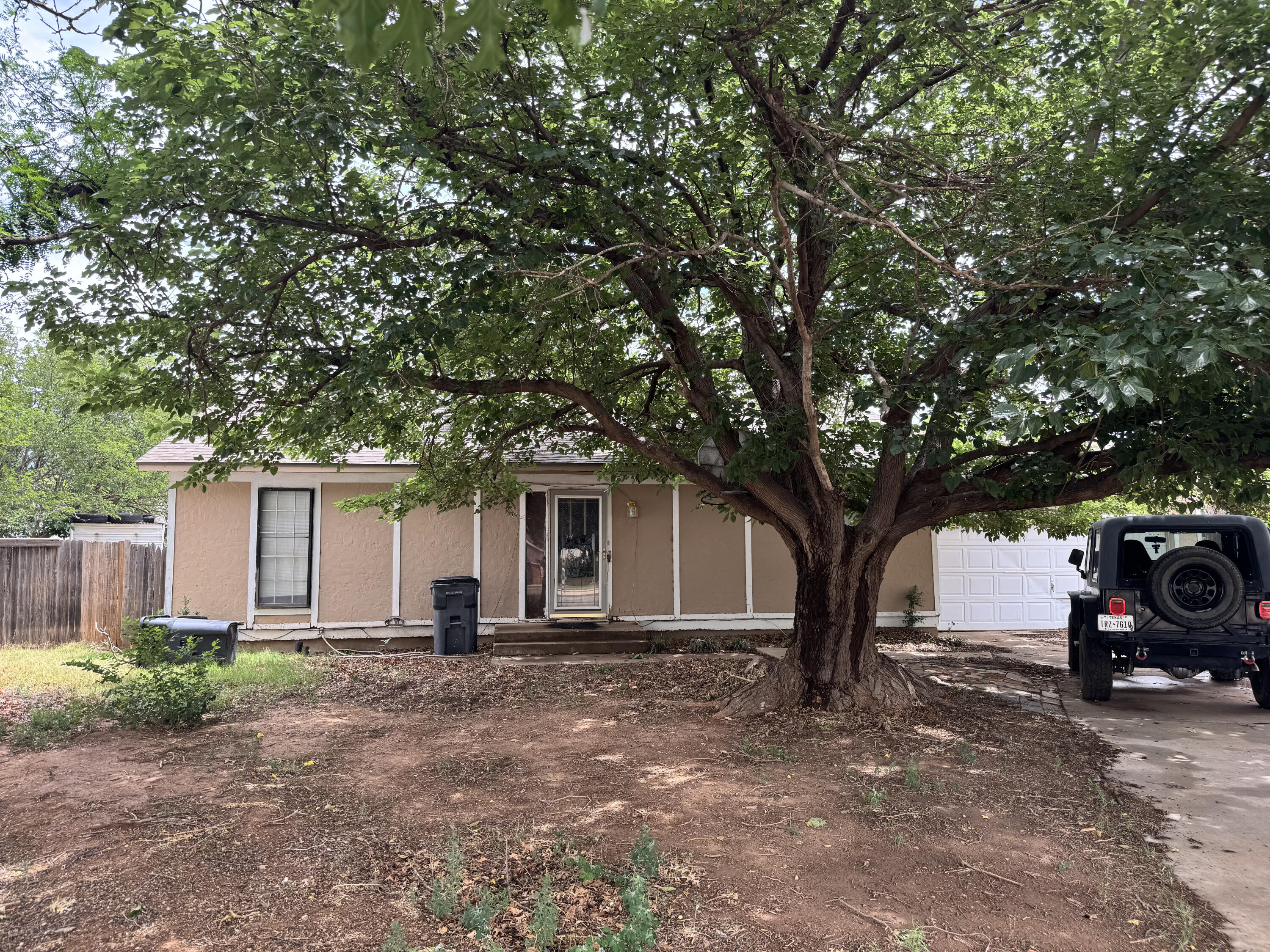 9125 Belton Drive — photo