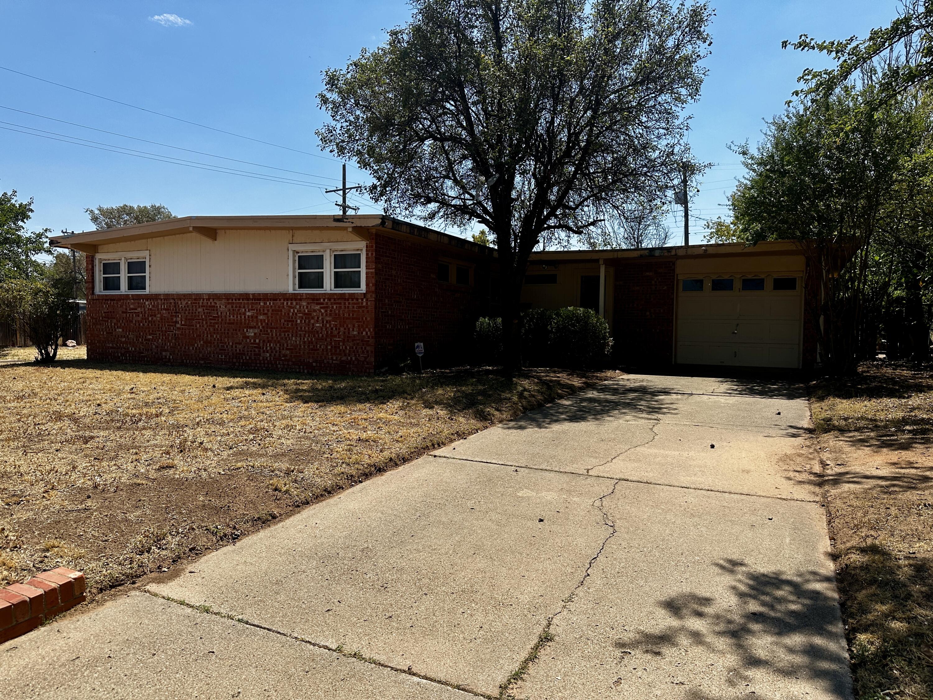 2301 47th Street — photo