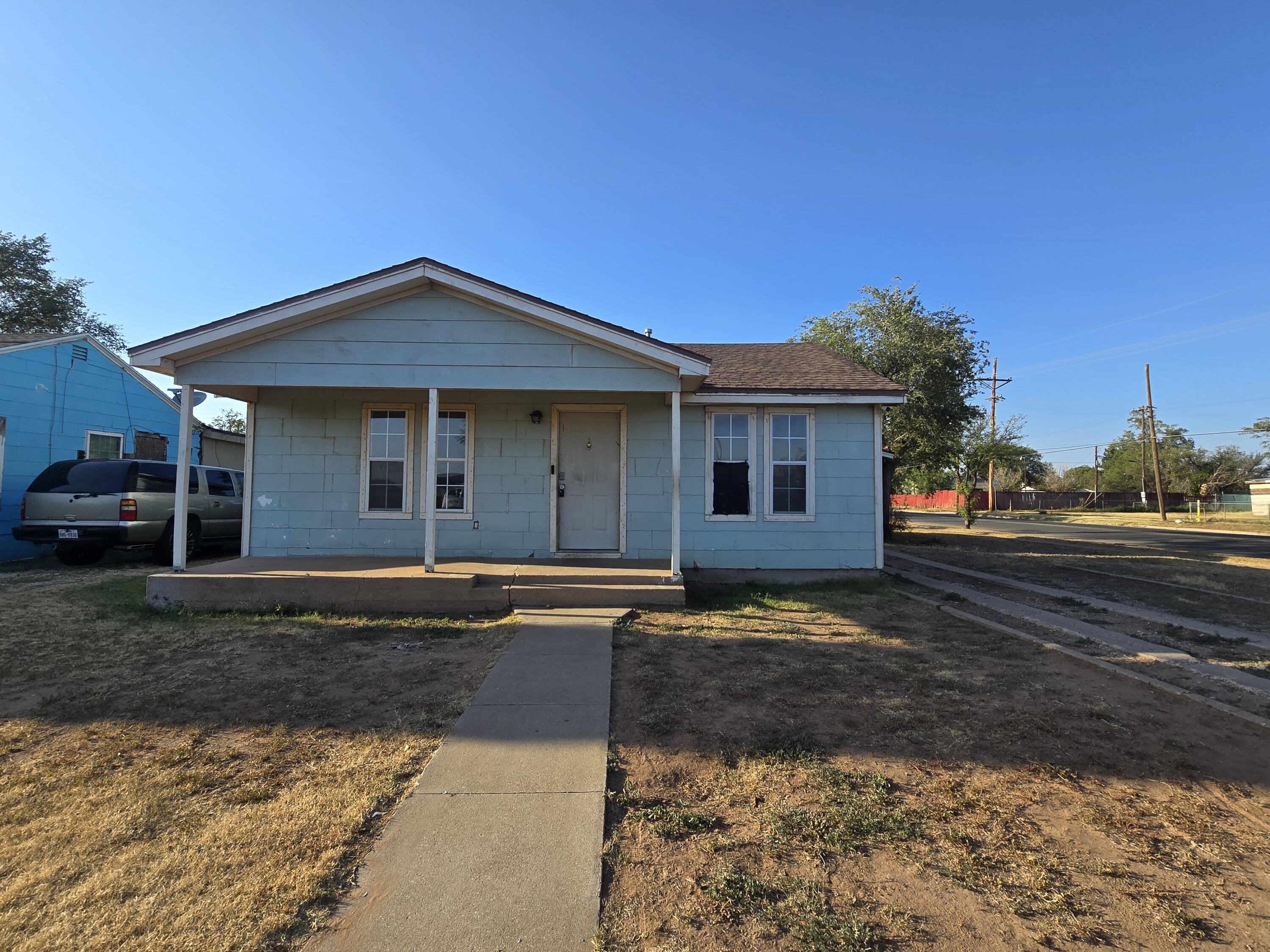 2904 Baylor Street — photo