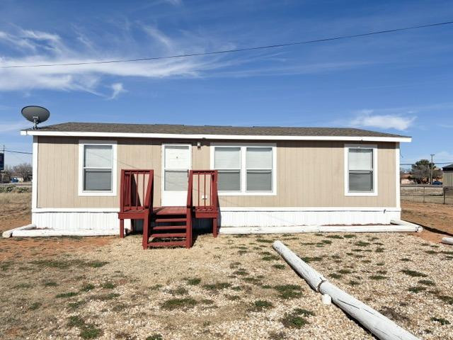 132 Railroad Avenue — photo