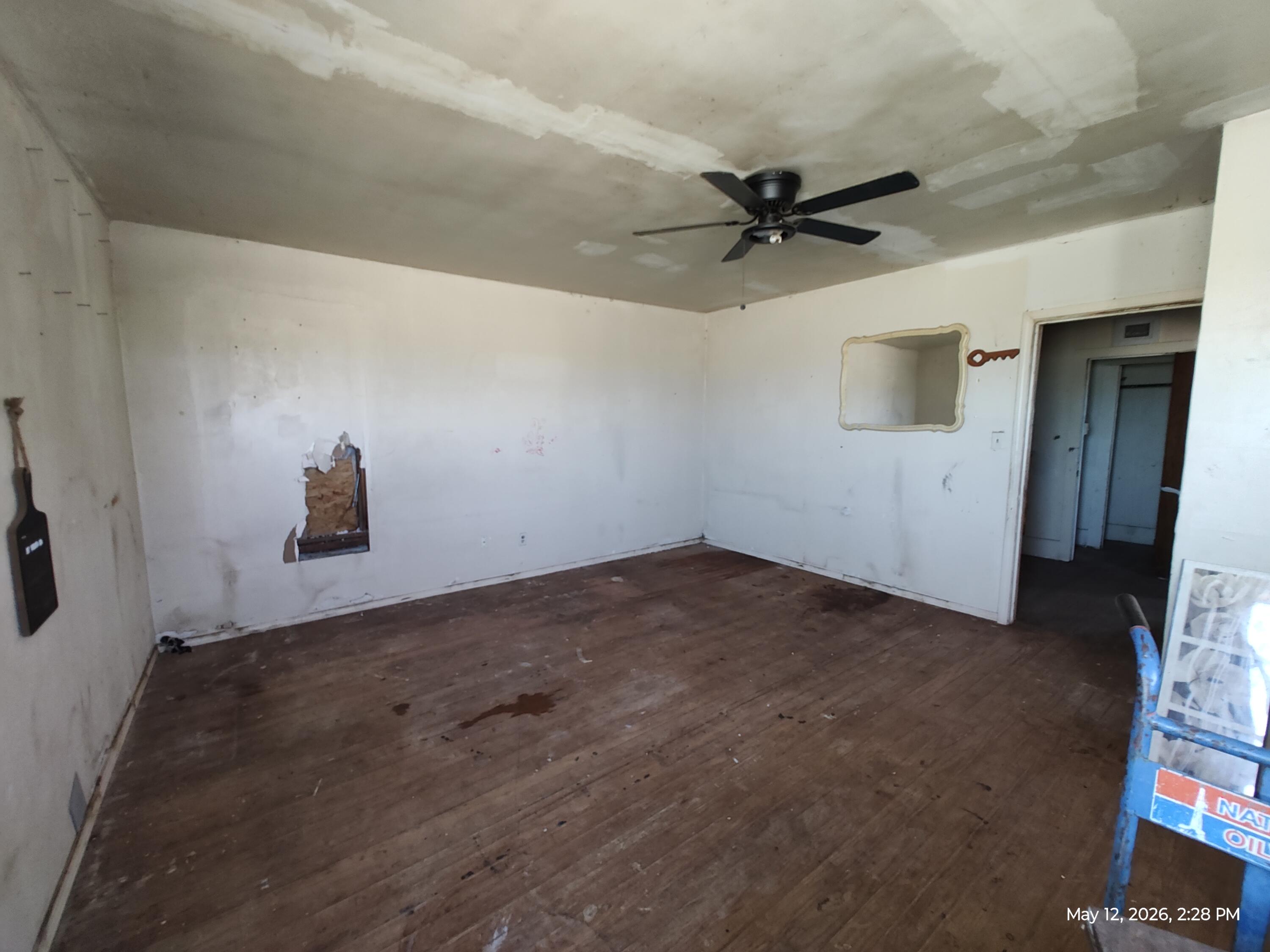 10504 E Highway 62-82 — photo