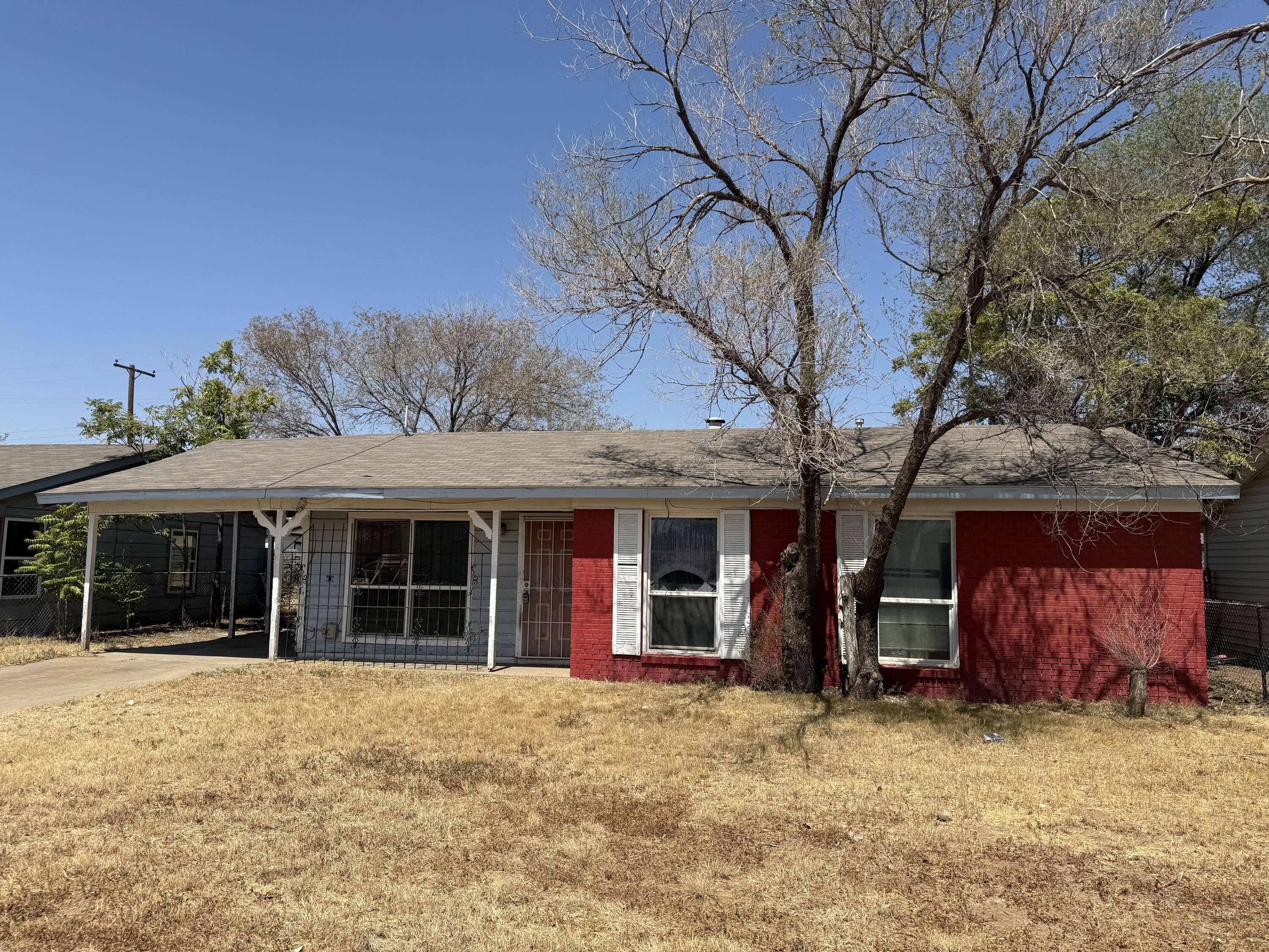 1821 E 1st Place — photo