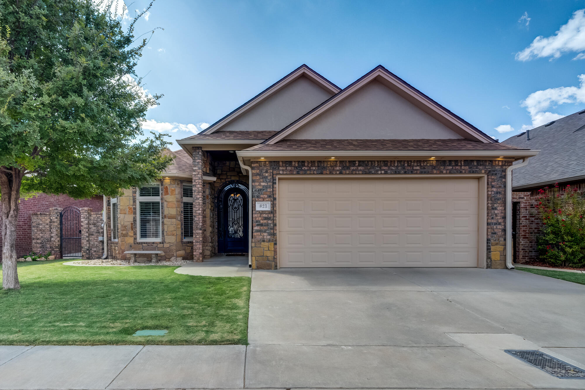 23 Tuscan Villas Circle — photo