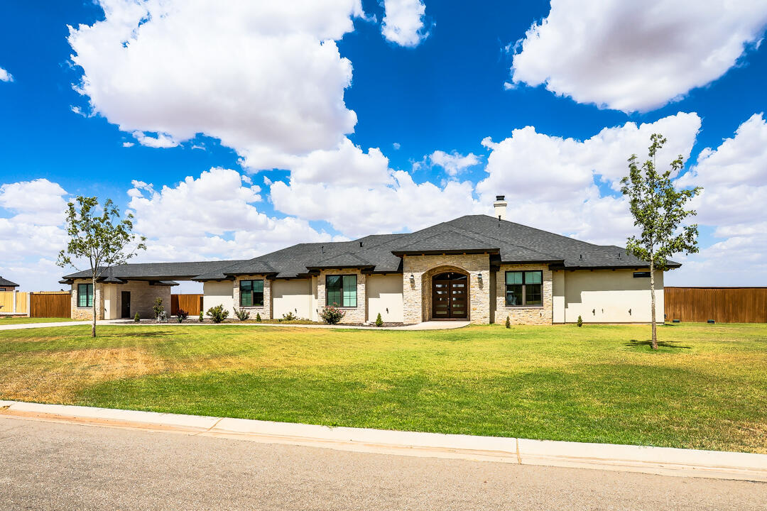 9202 County Road 6860 — photo