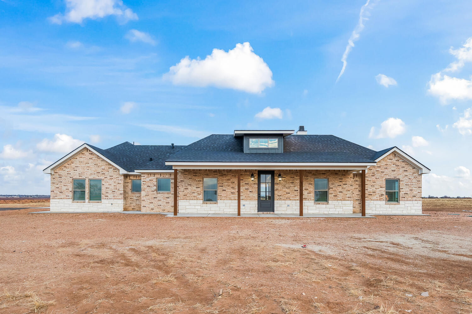8510 N County Road 1300 — photo