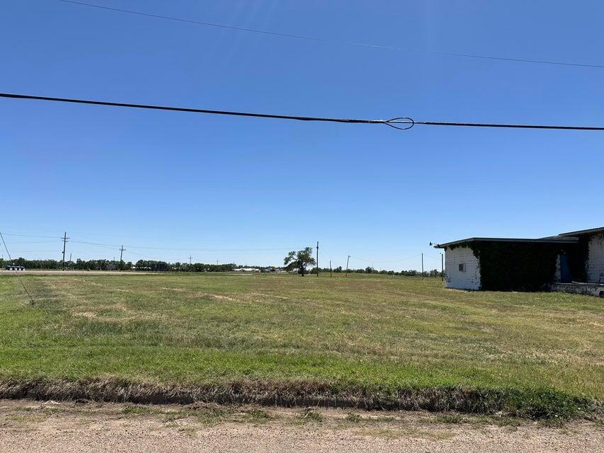 409 W 3rd Street, Plainview, TX 79072 — photo 2