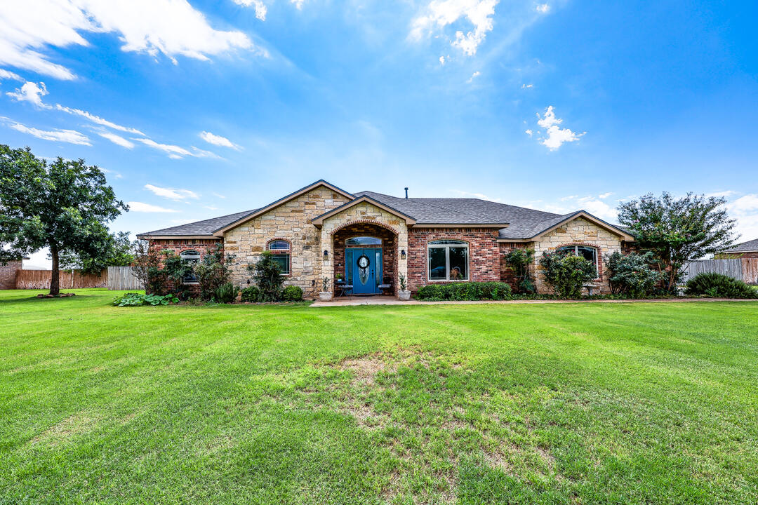 1803 County Road 7570 — photo