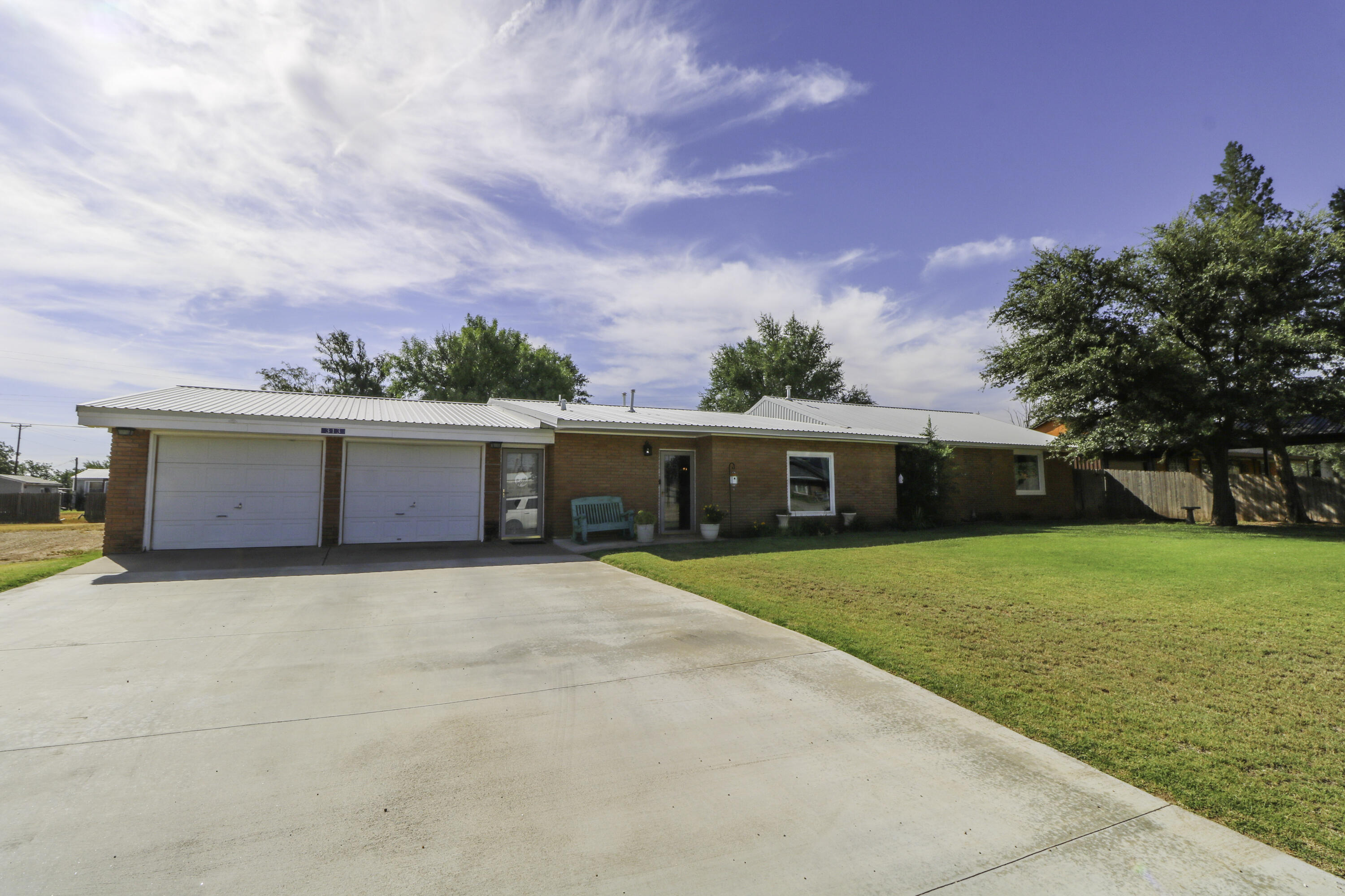 313 Hornet Drive — photo