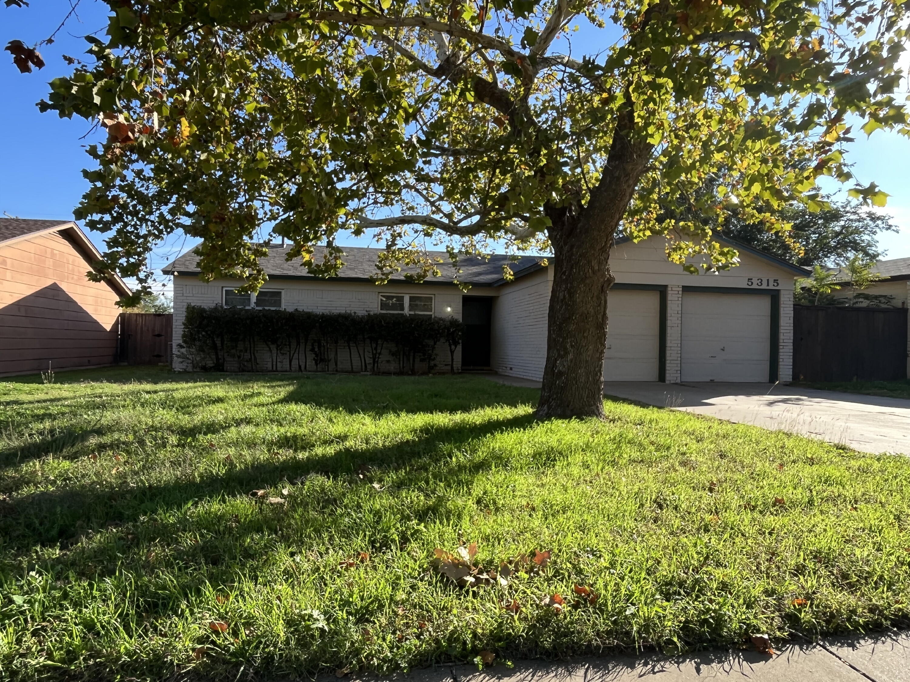 5315 22nd Street — photo