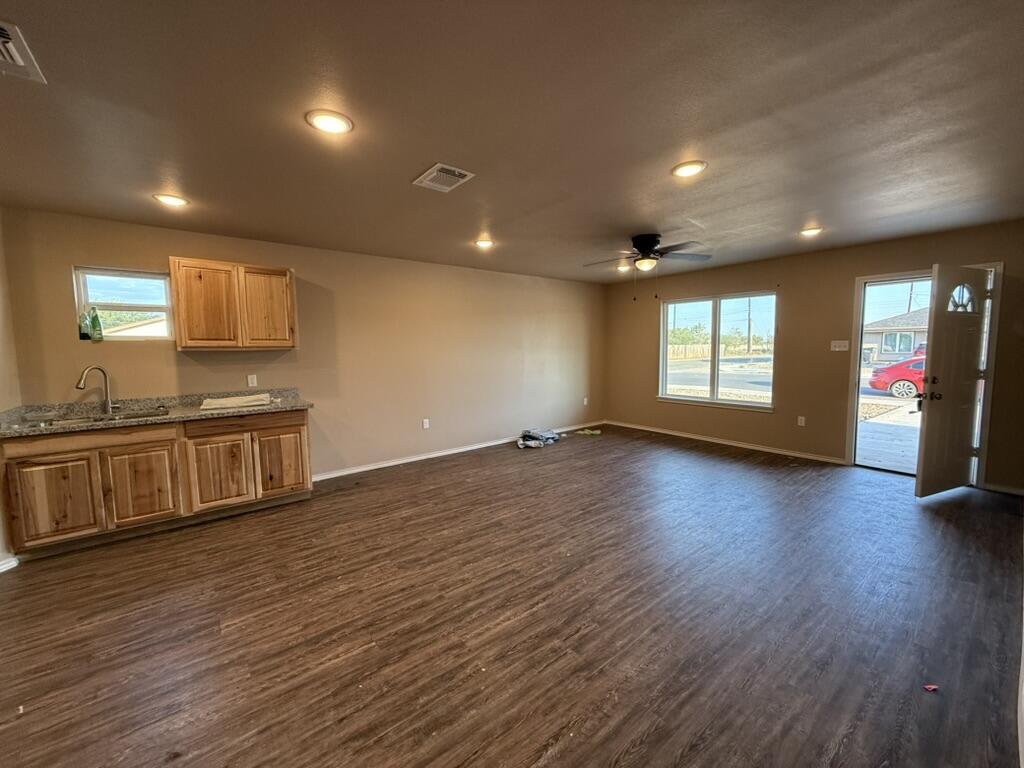 3201 E 3rd Place, Lubbock, TX 79403 — photo 2