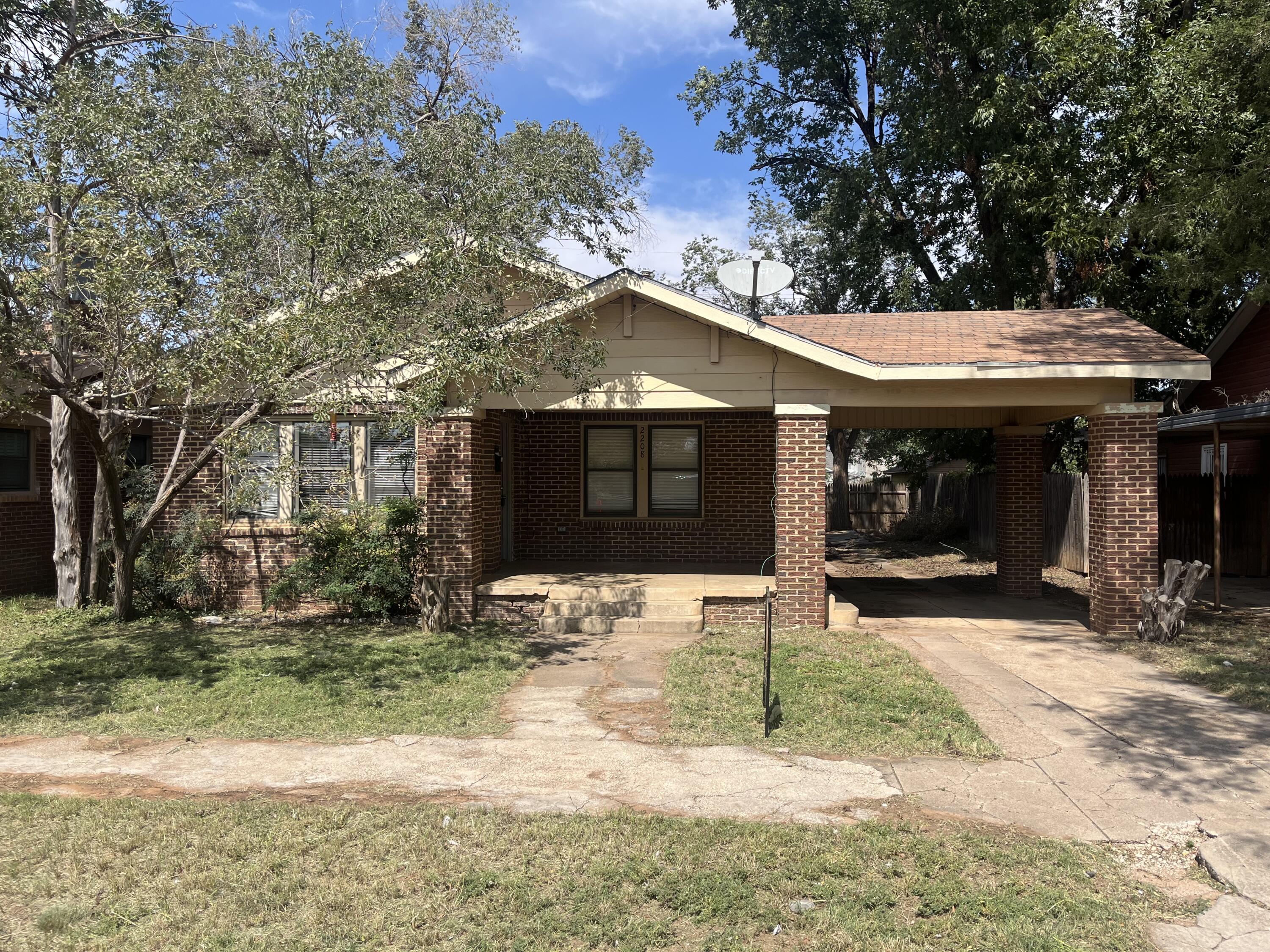 2208 18th Street — photo