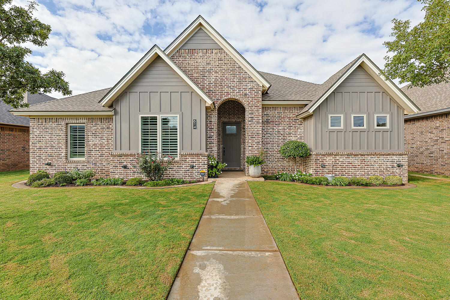 614 Calvin Drive — photo
