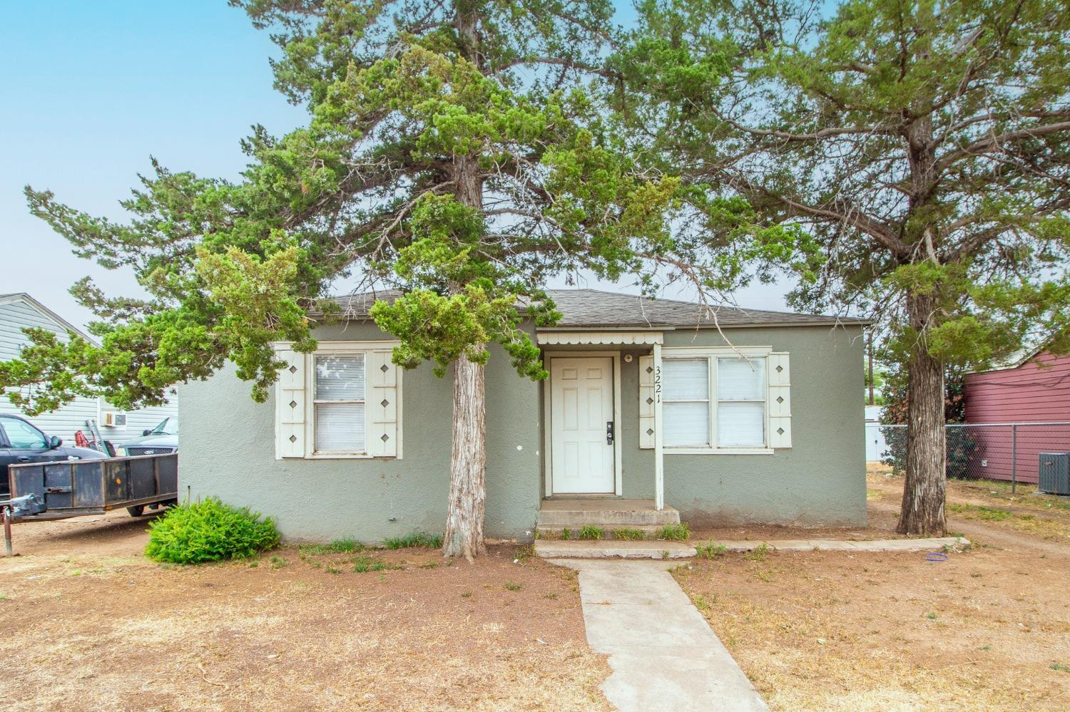 3221 Baylor Street — photo