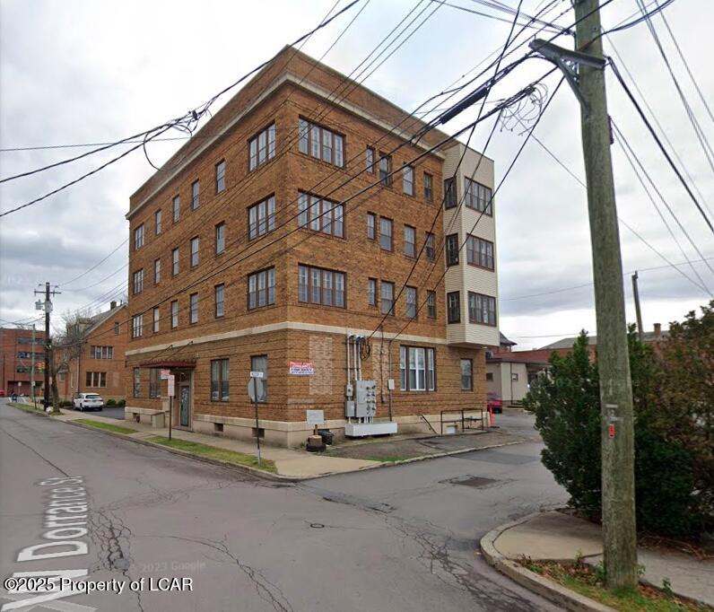 10 W Dorrance Street — photo