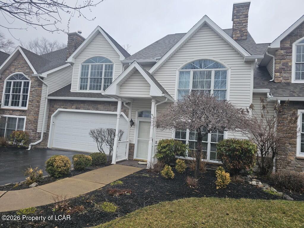 6 Dakota Drive — photo