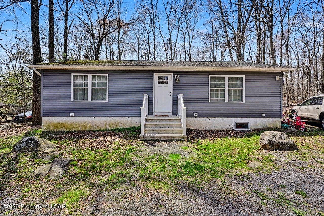 16 Lily Lane — photo