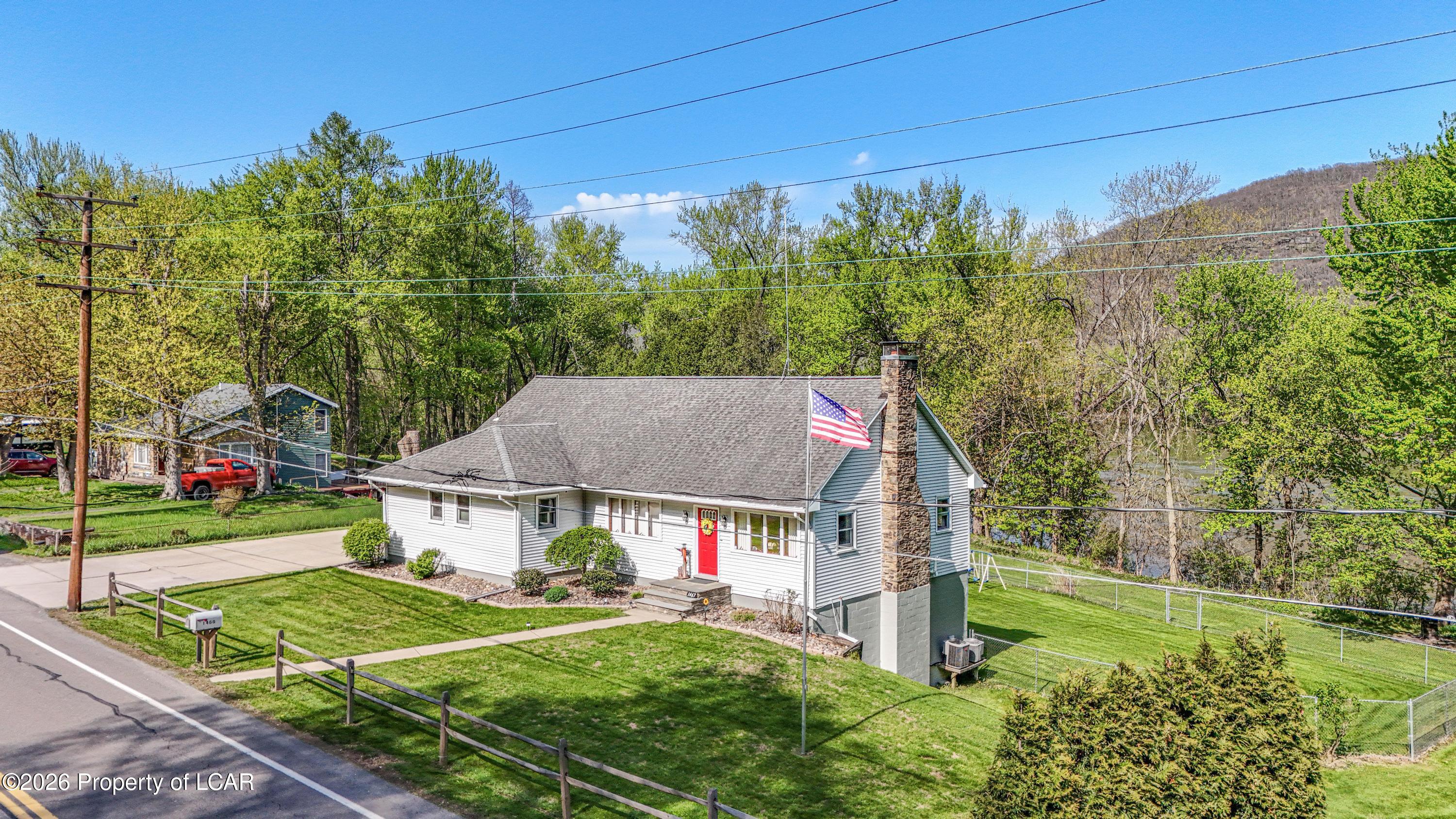 1467 State Rt 92, Harding, PA 18643 — photo 3