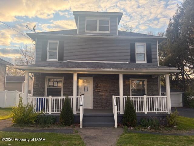 1225 Spring Street — photo