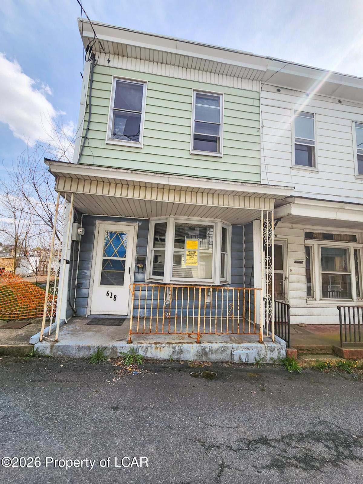 628 W Penn Street — photo
