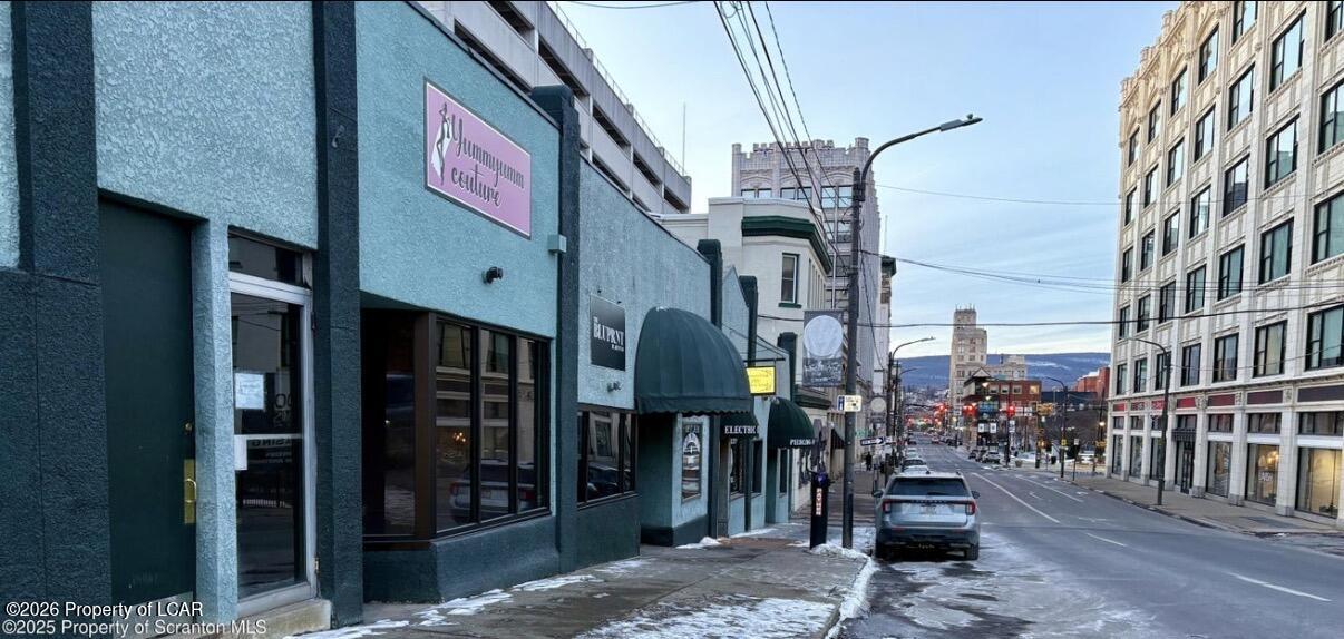 628 Biden Street — photo