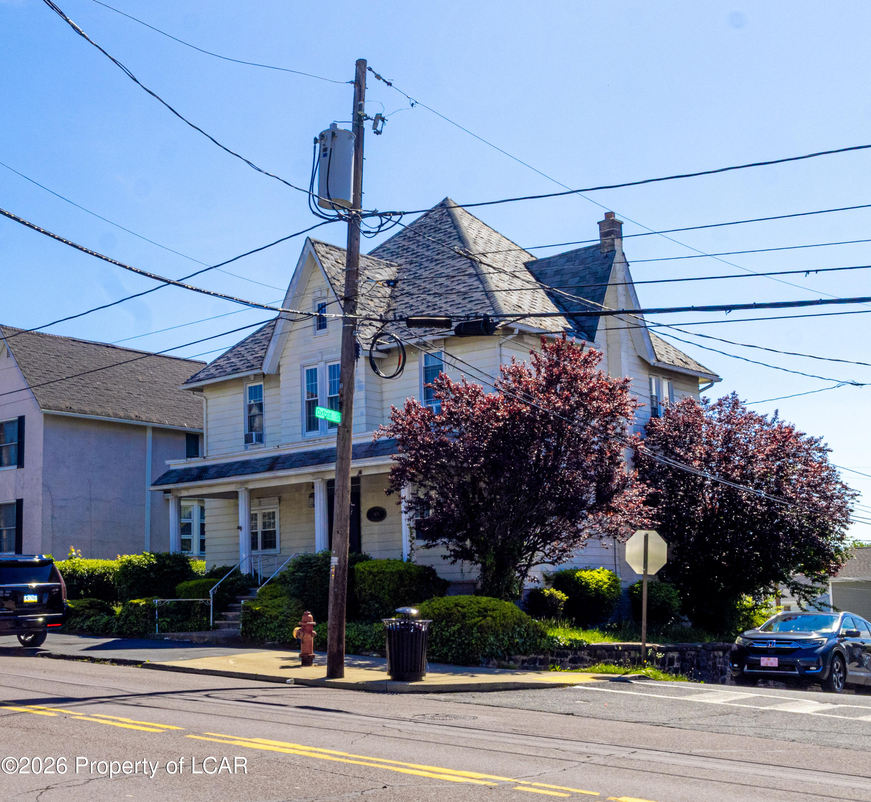313 S Main Avenue — photo