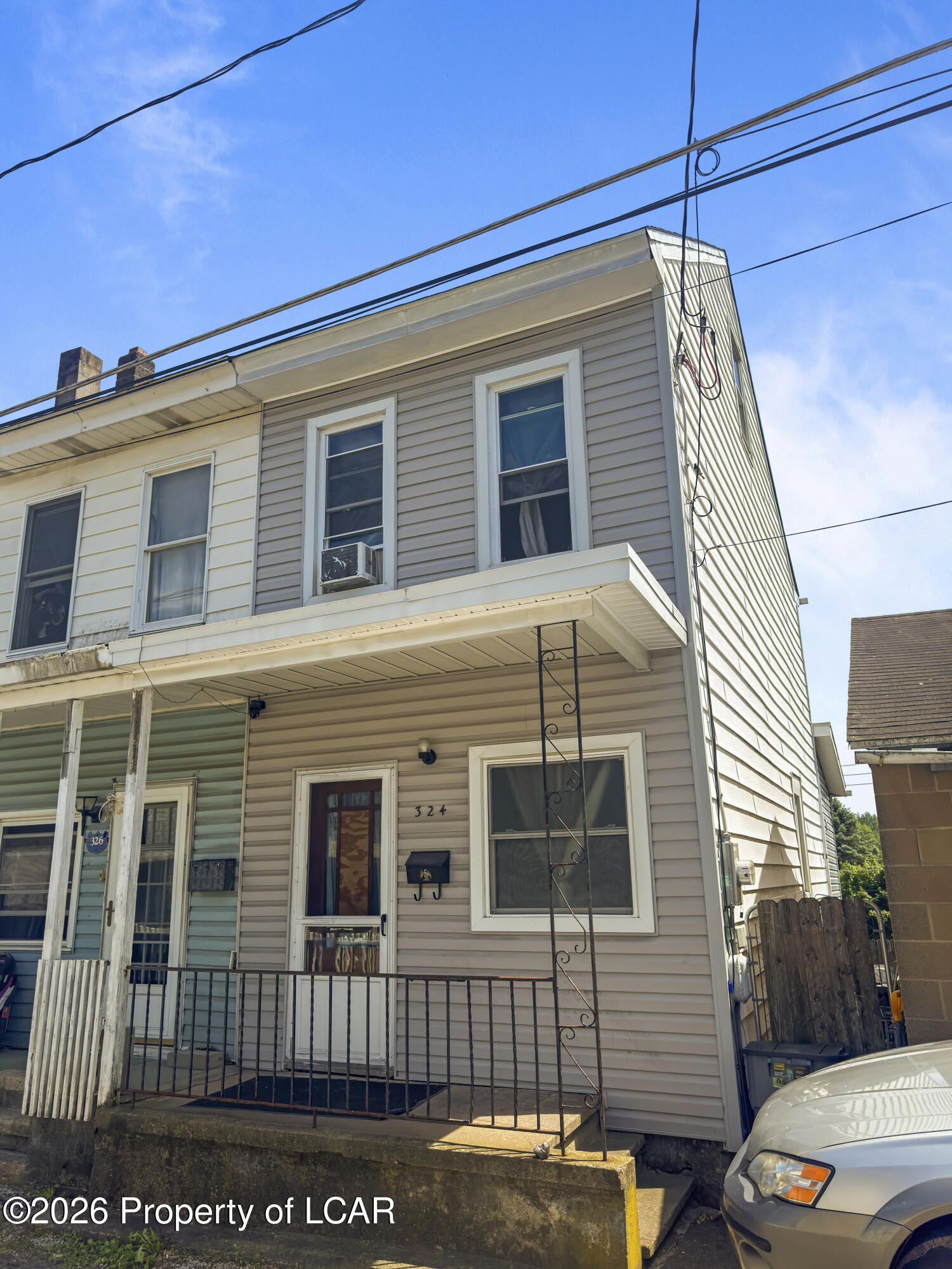 324 E Arlington Street — photo