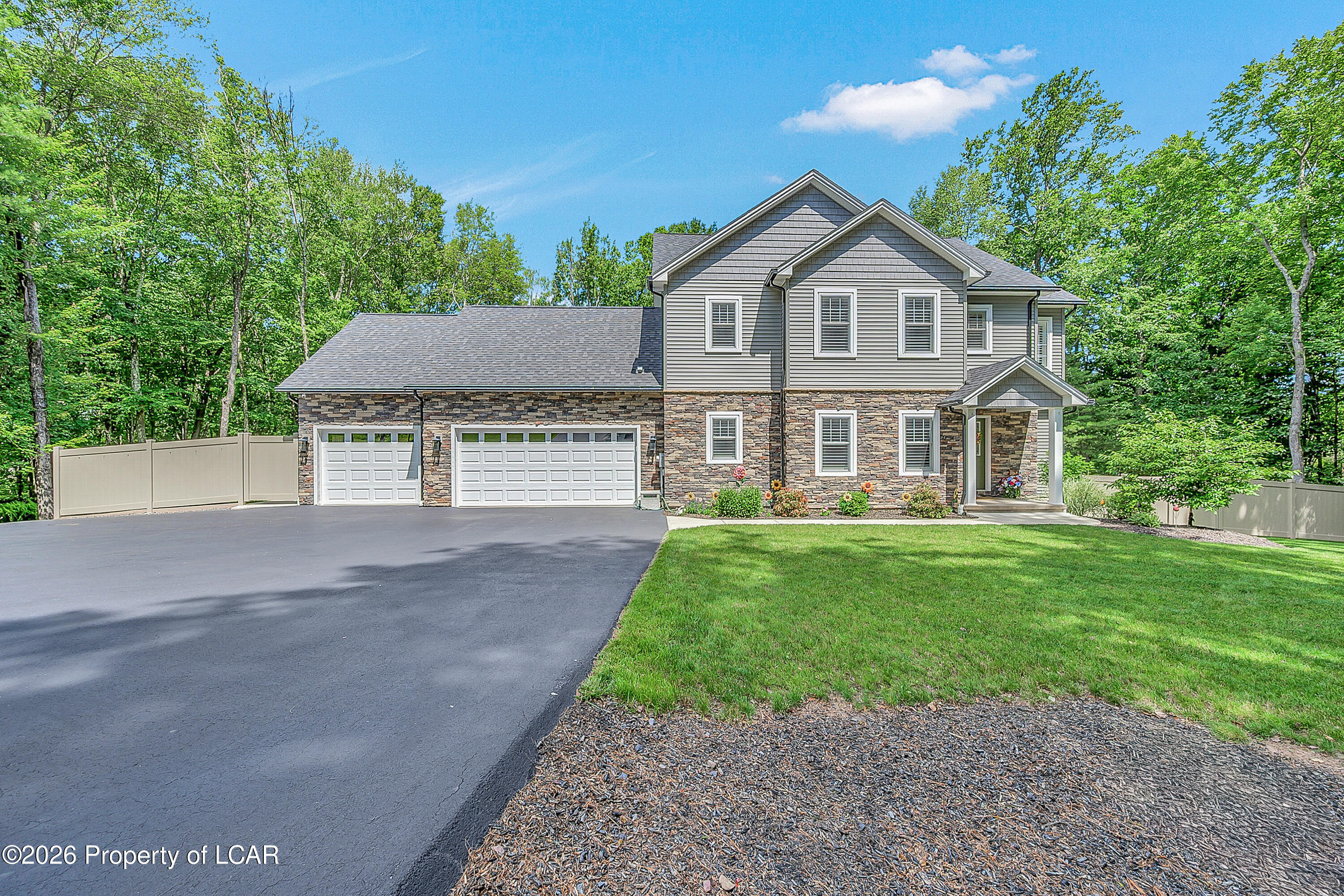 330 Deer Run Drive — photo