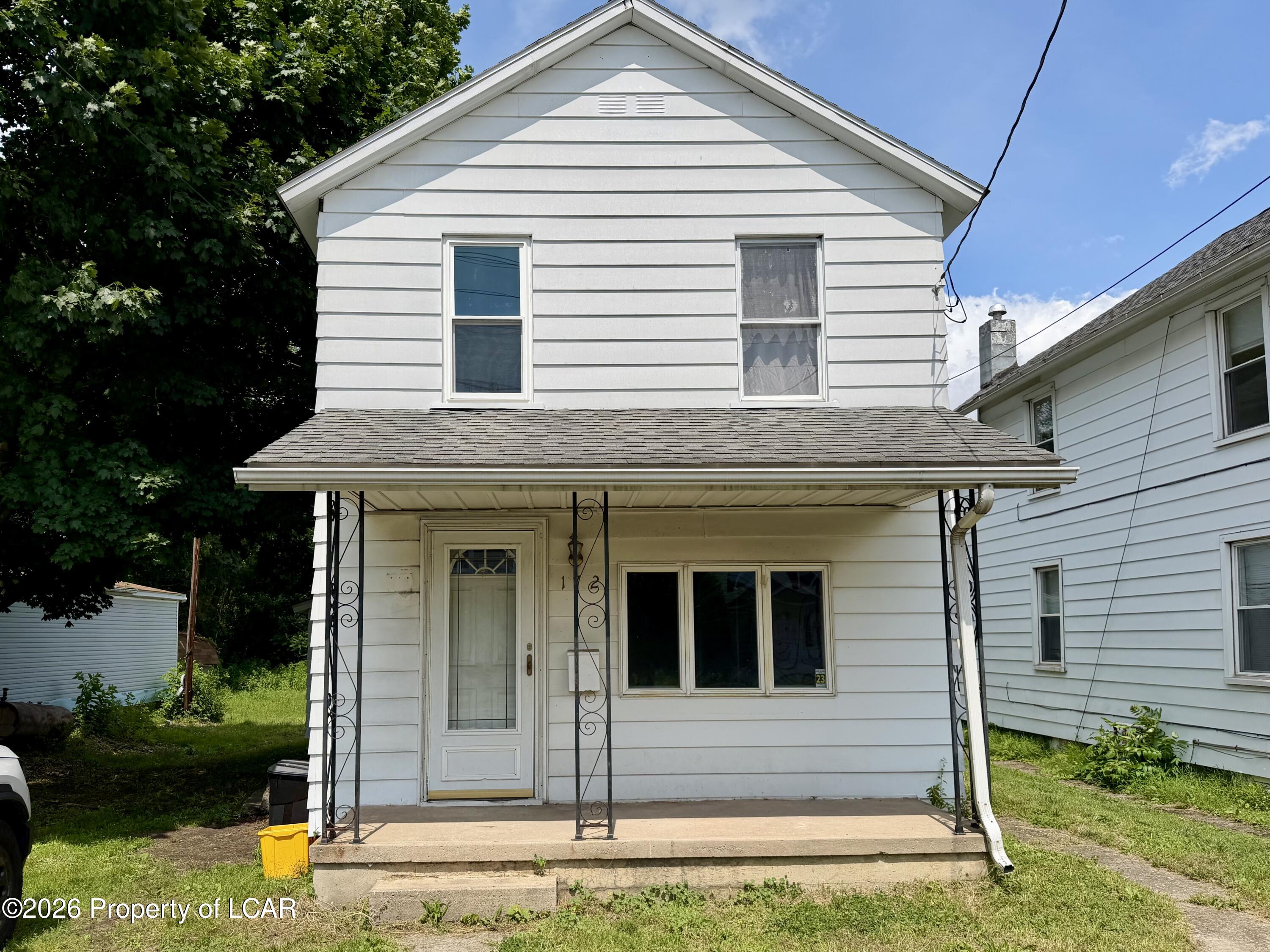 172 Schooley Avenue — photo