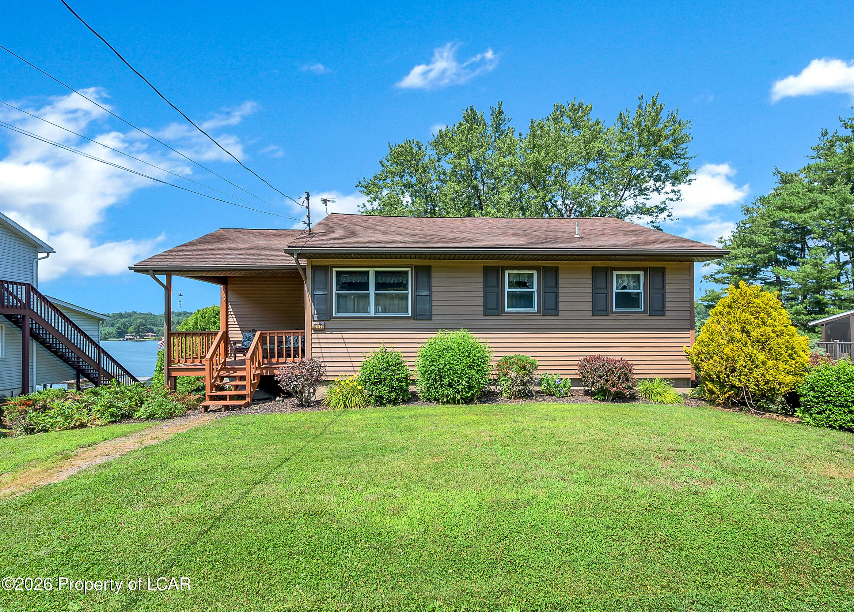 262 Pinecrest Lane — photo