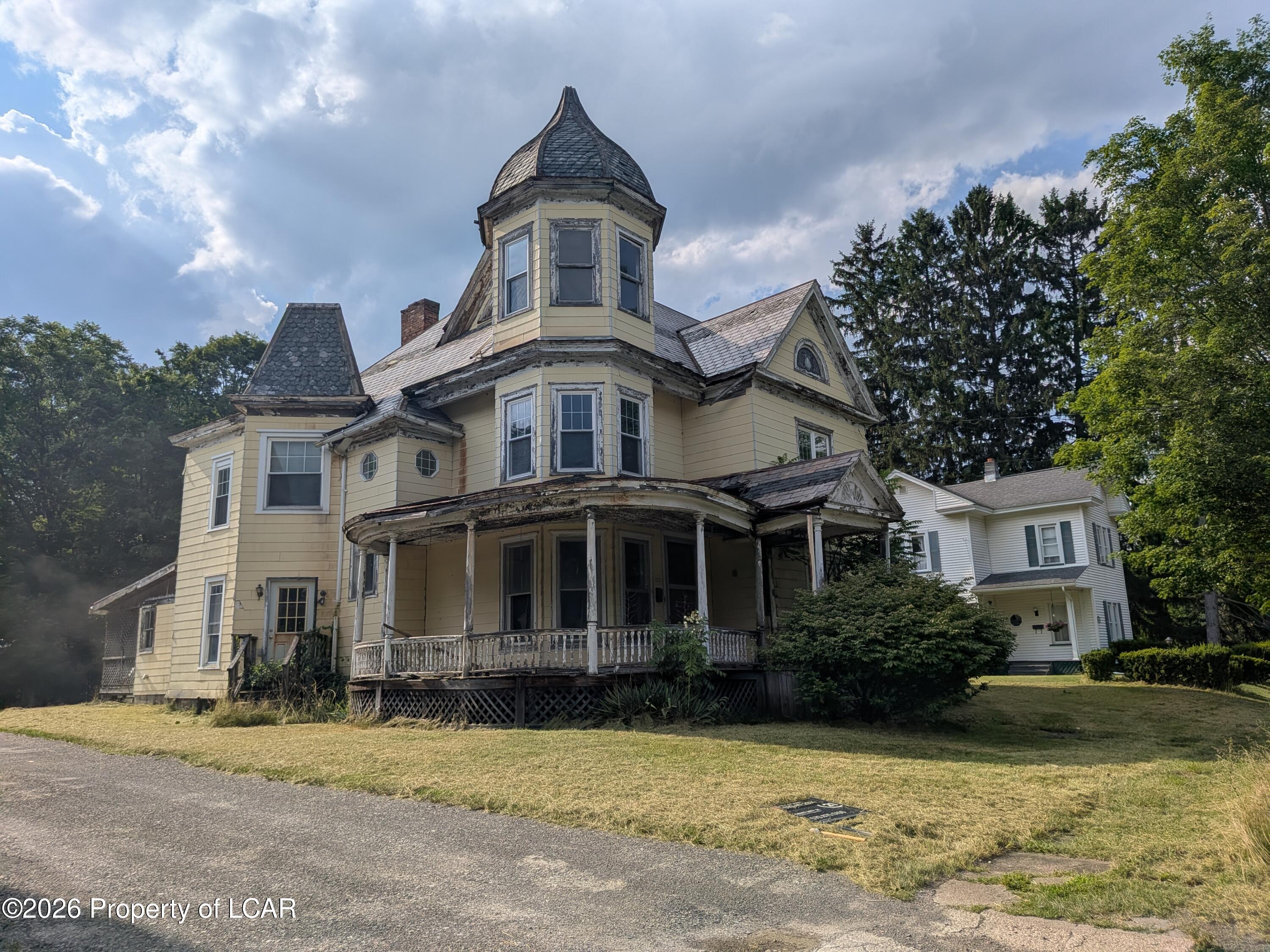 525 N Center Street — photo