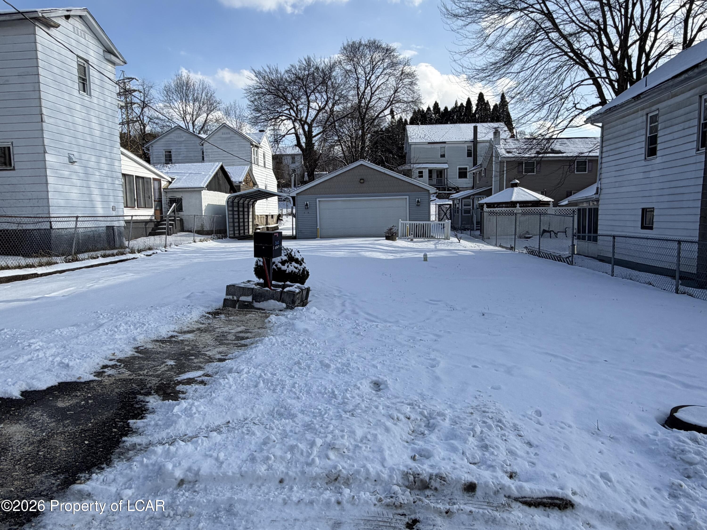 340 Shonk Street — photo