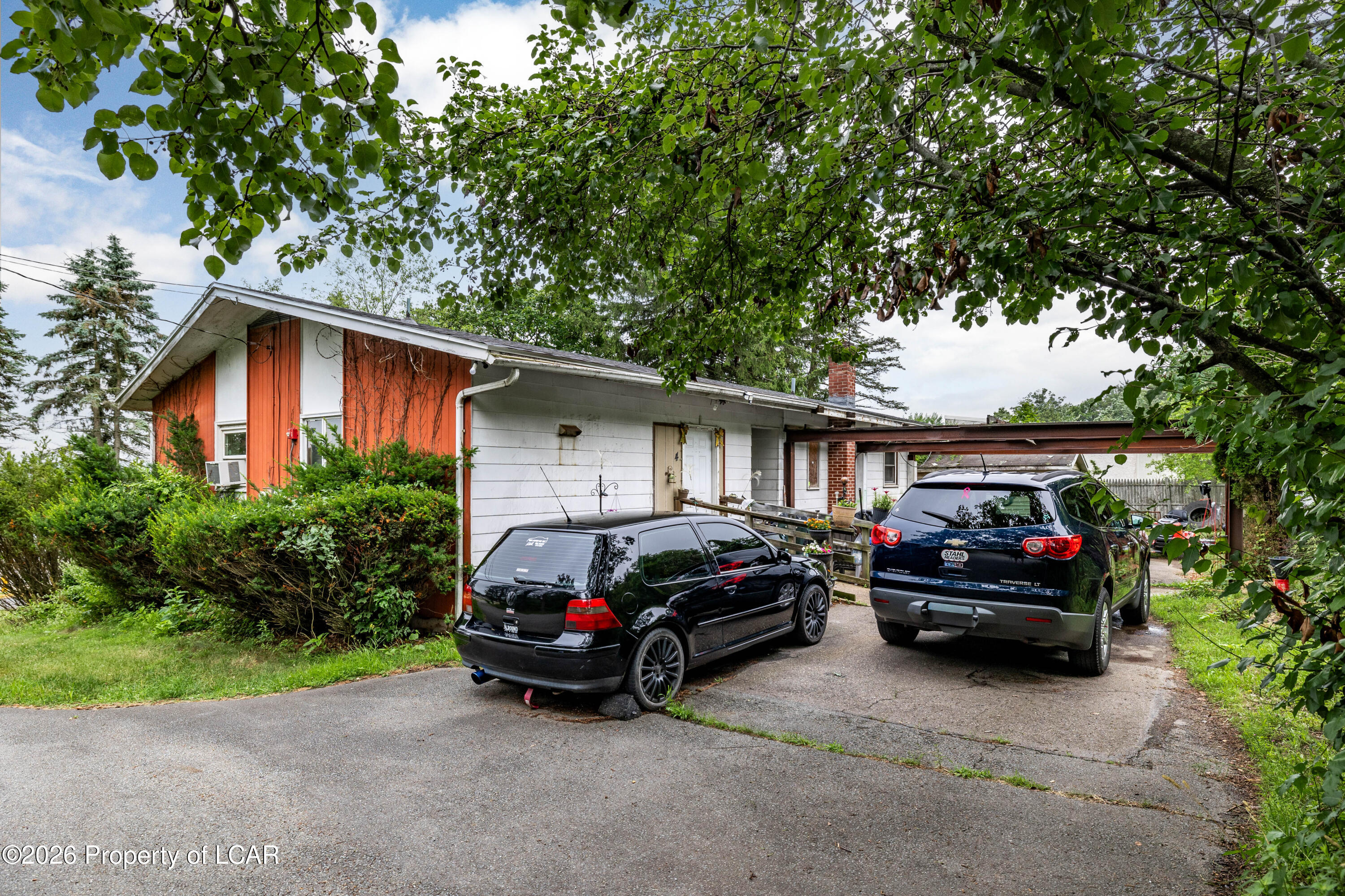 4 Forest Hill Road — photo