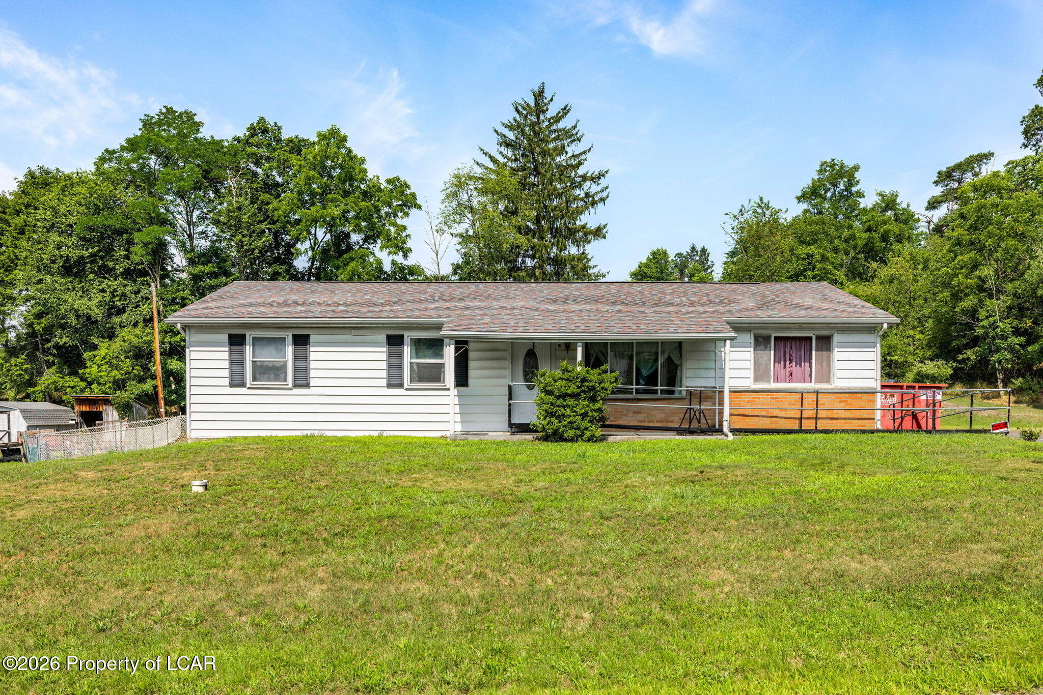 31 Lower Hilltop Road — photo