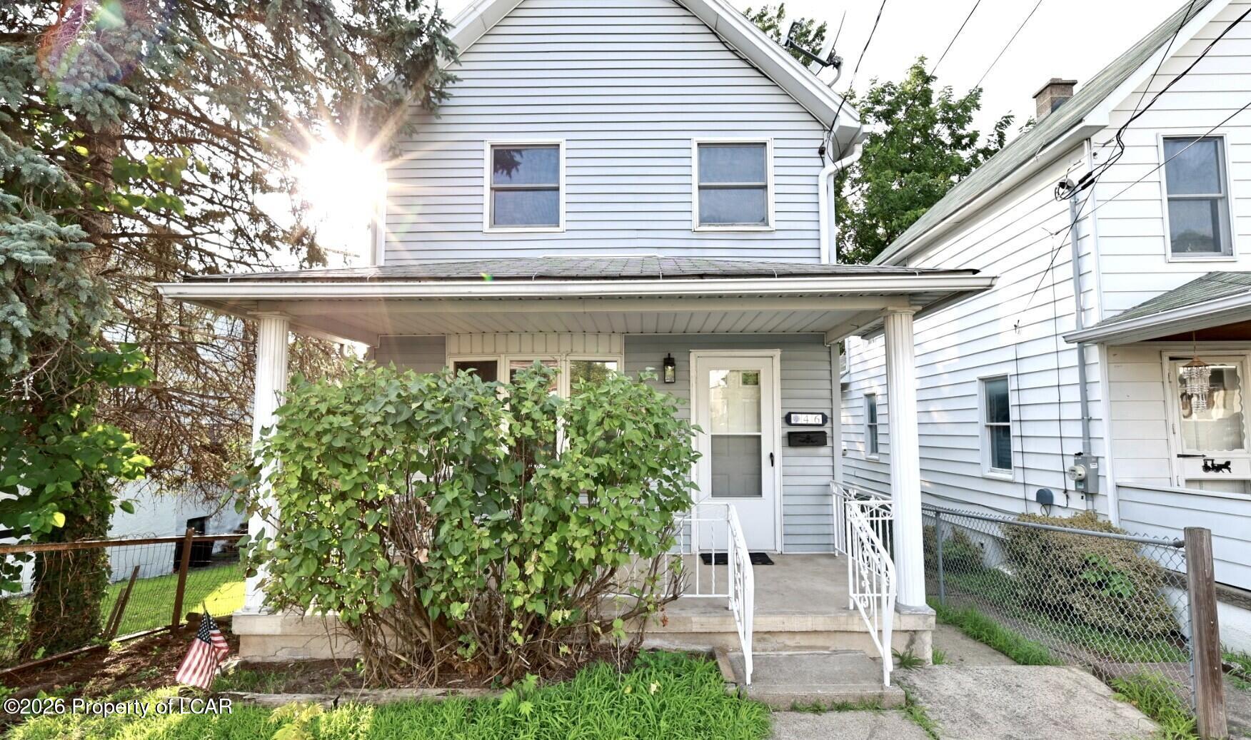 46 N Walnut Street — photo