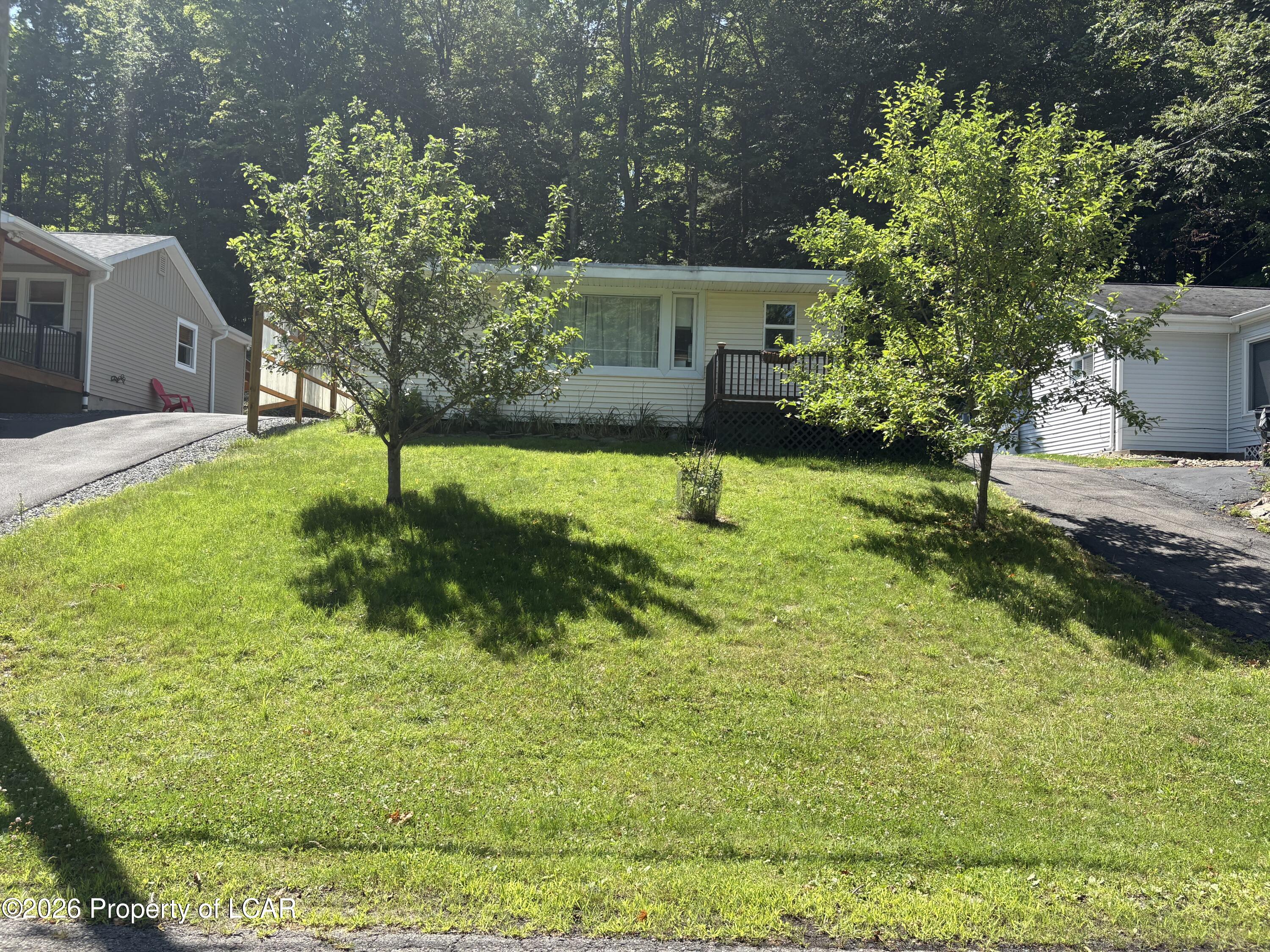 101 Woodlawn Avenue — photo