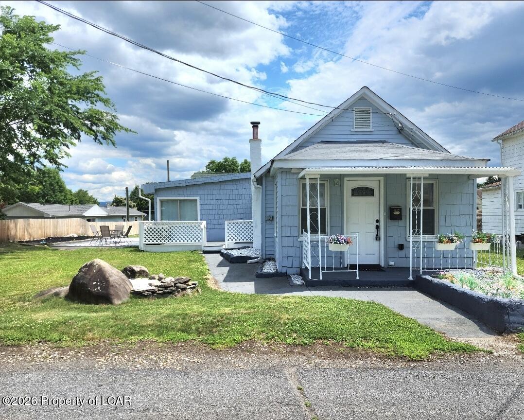6 Rowlands Lane — photo