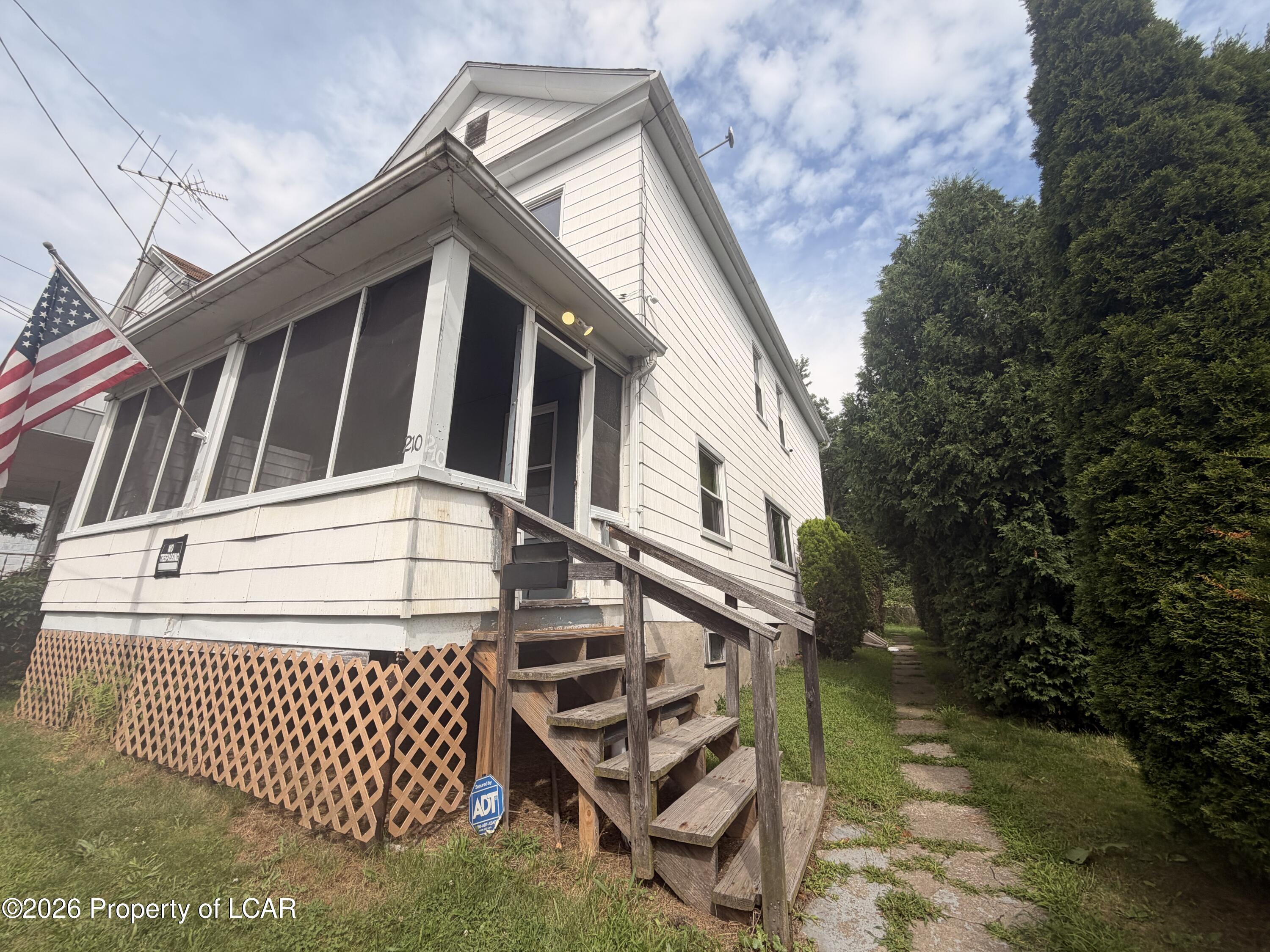 210 Gould Street — photo