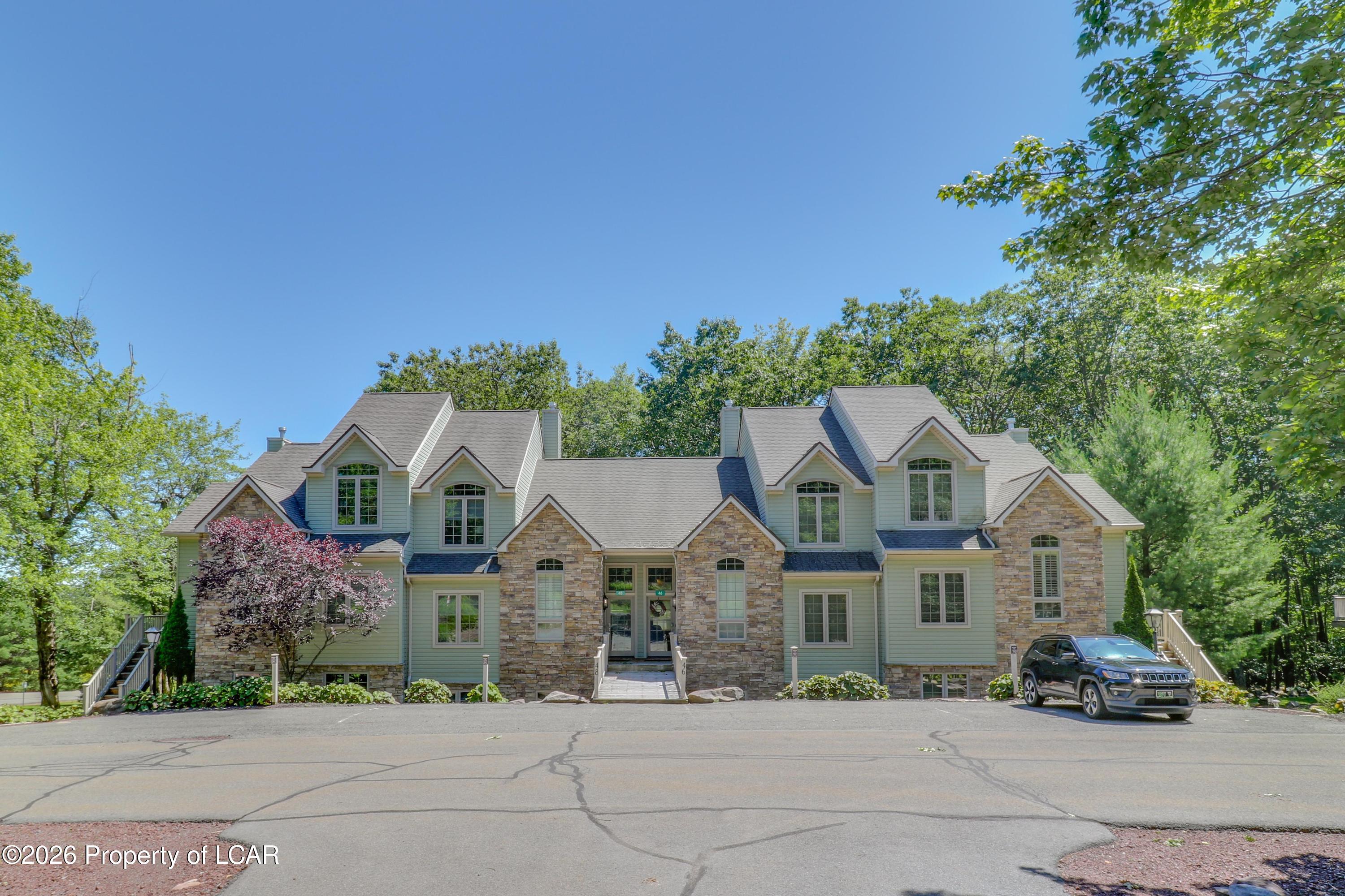 46 Mountainwoods Drive — photo