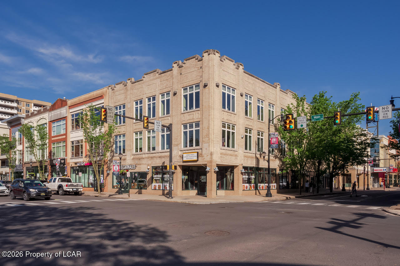 210 E Northampton Street — photo