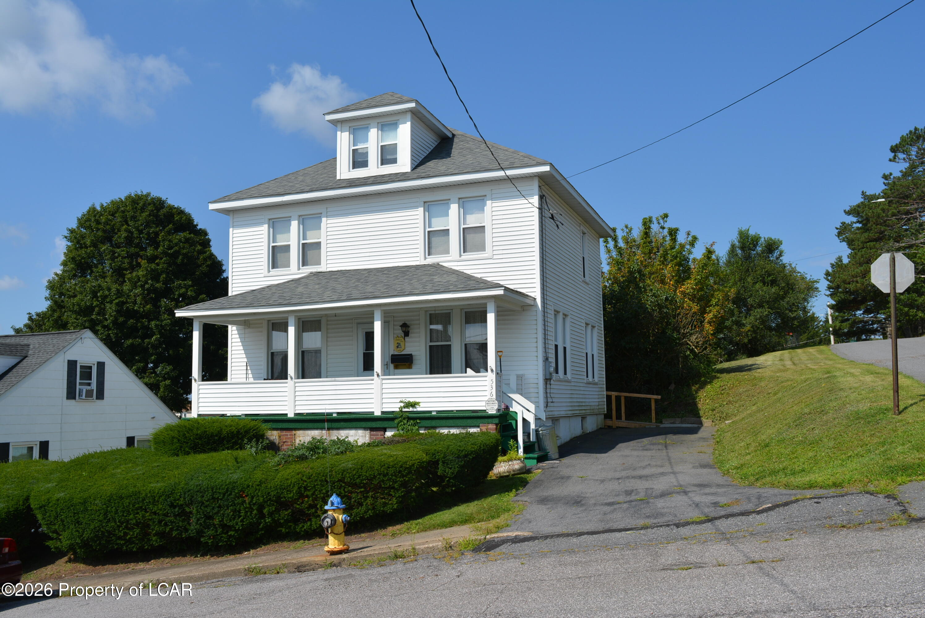 536 Hemlock Street — photo