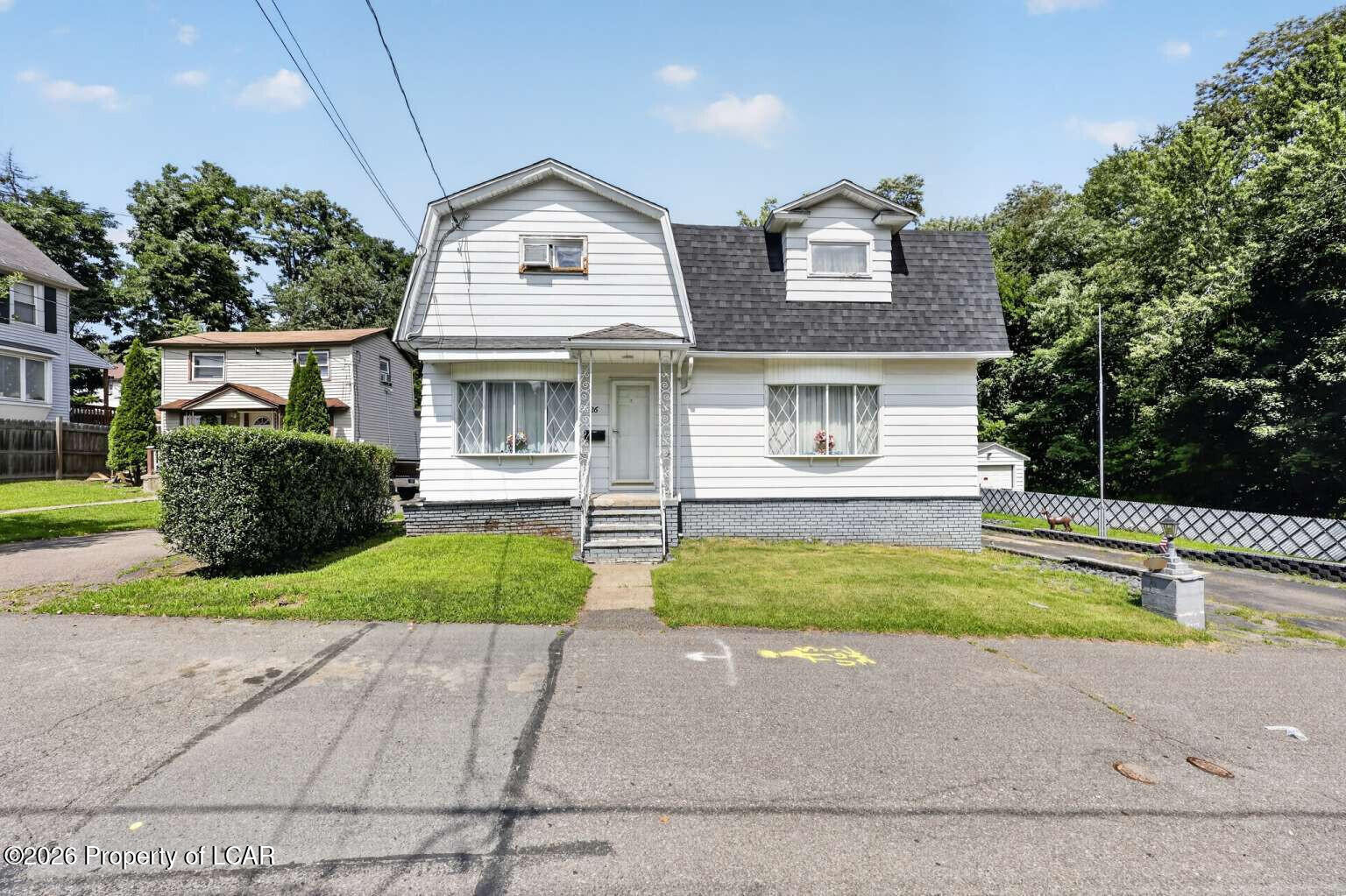 26 Crow Street — photo