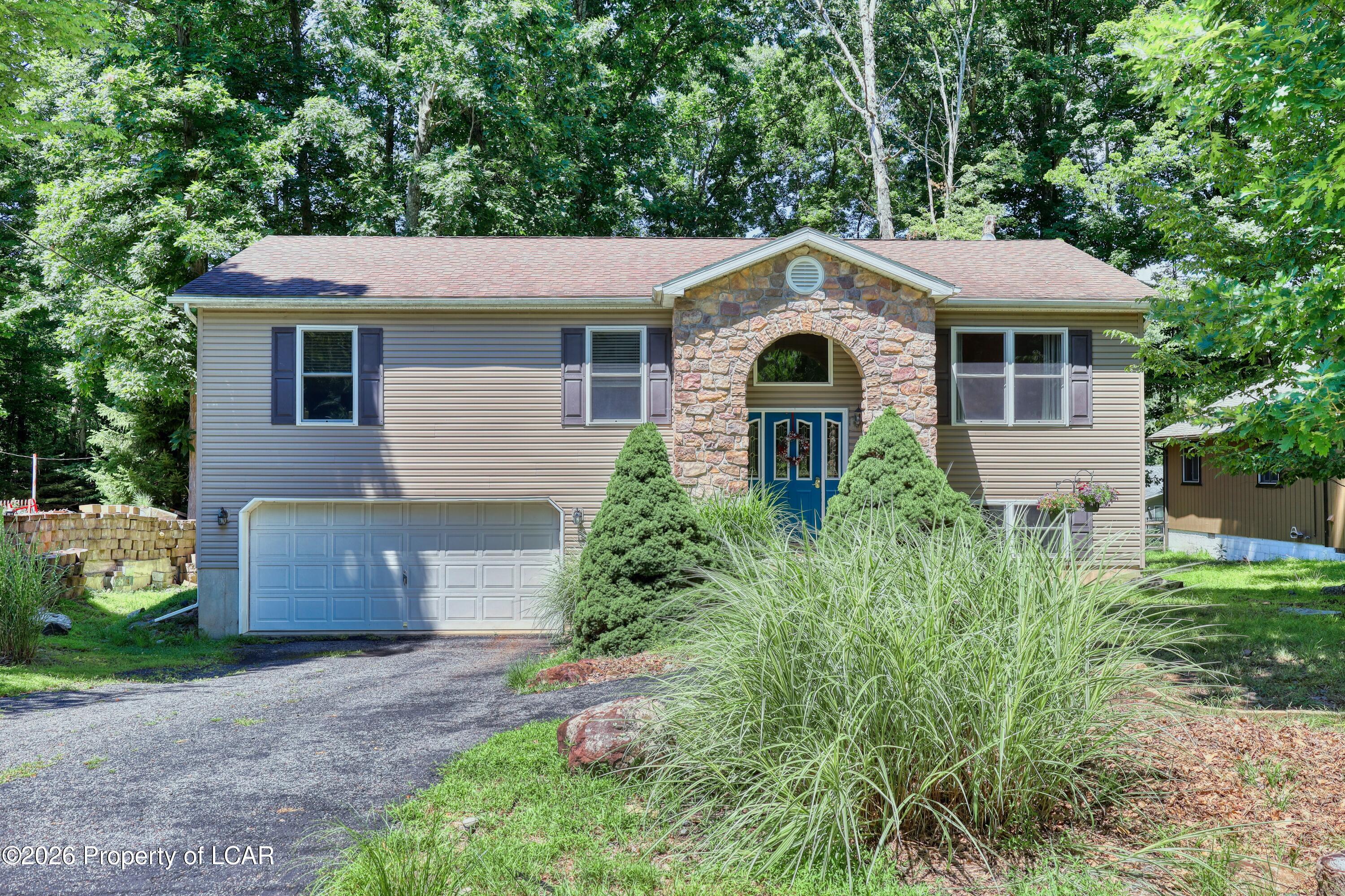 244 Shingle Mill Drive — photo