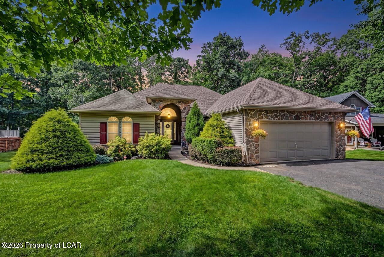 260 Shingle Mill Drive — photo