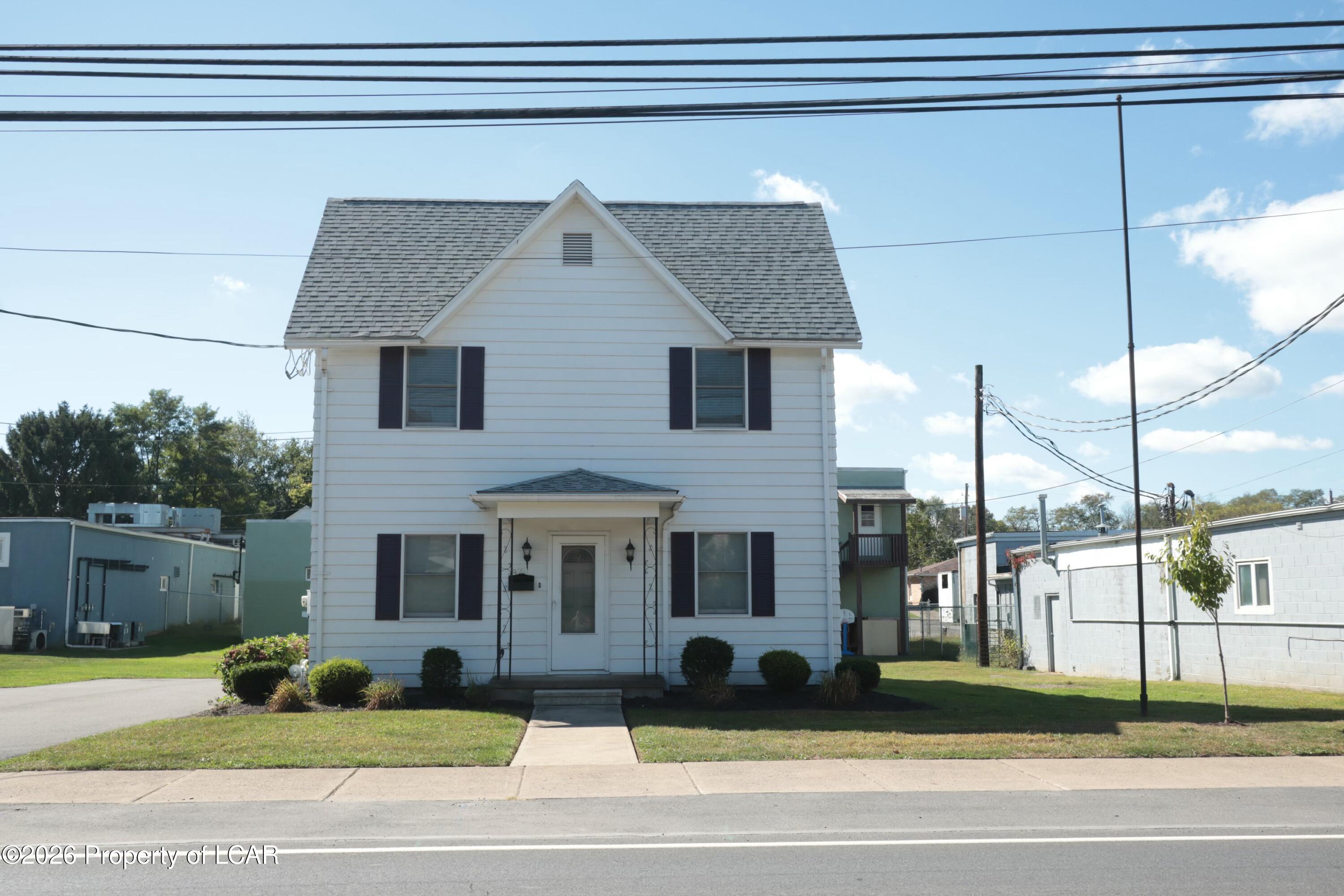 825 Exeter Avenue 2nd Floor — photo