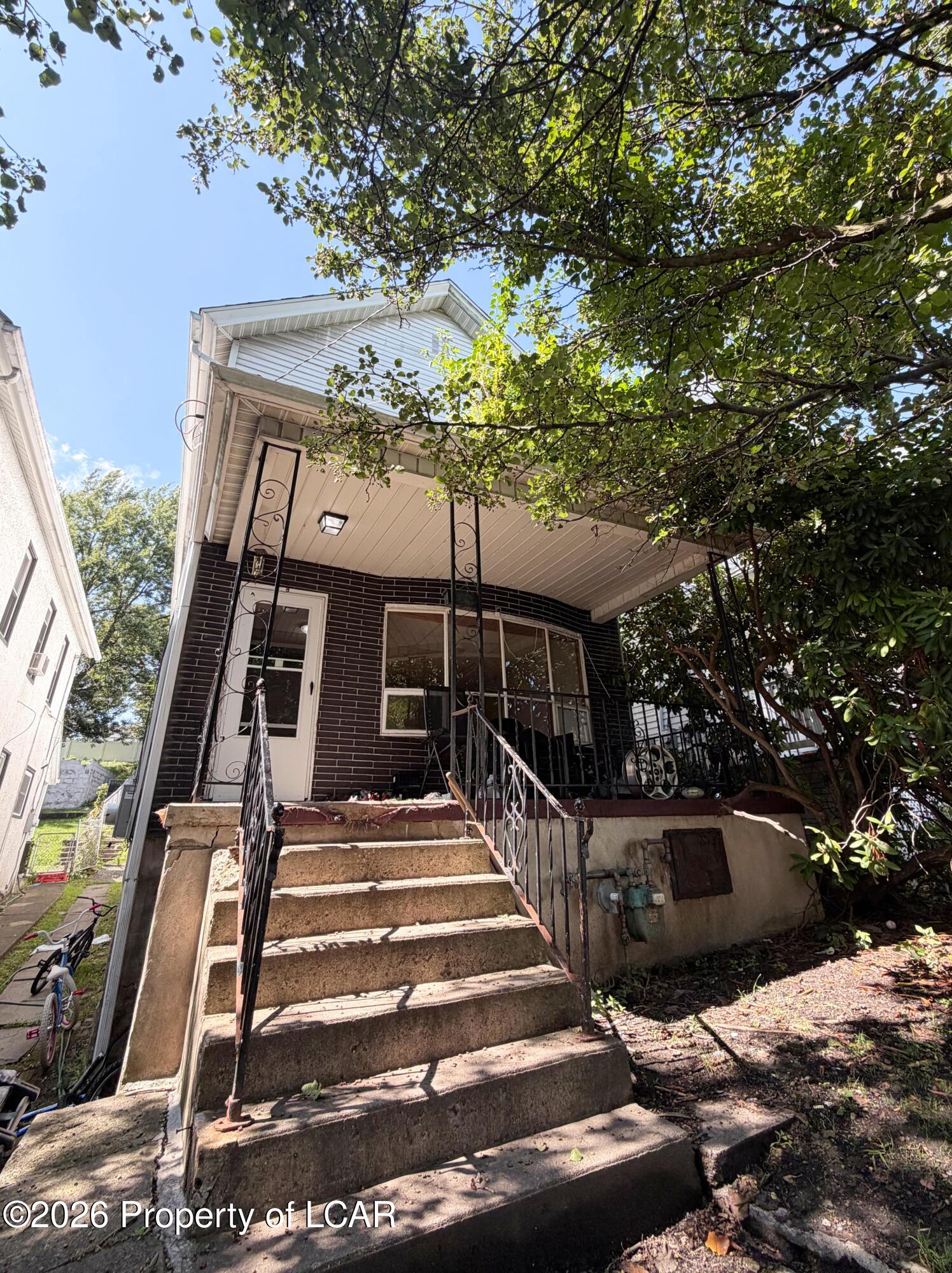 537 N Rebecca Avenue 1 — photo