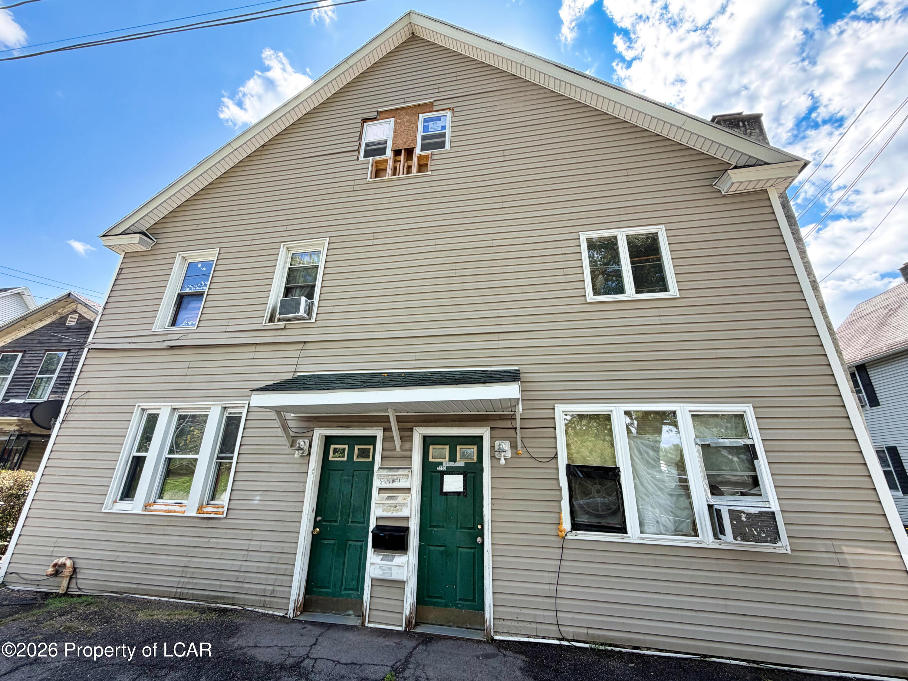2233 Jackson Street 3 — photo